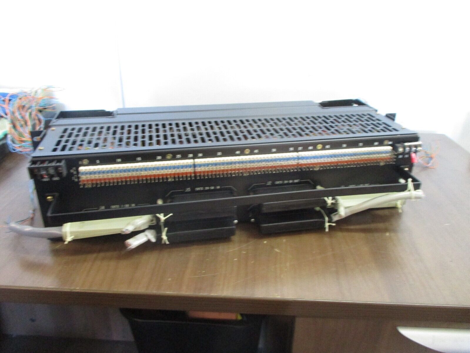 ADC DSX-1 Cross Connect D1M-1A0024 42/56VDC 2A Used