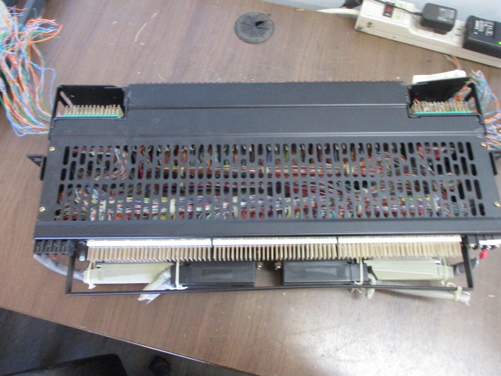 ADC DSX-1 Cross Connect D1M-1A0024 42/56VDC 2A Used