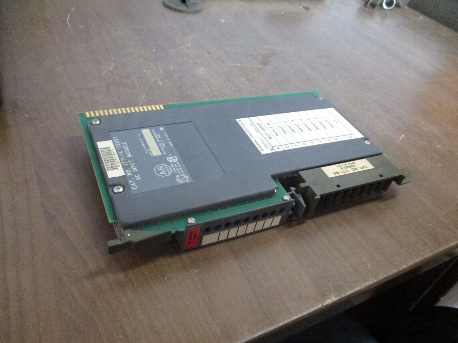 Allen-Bradley AC Input Module 1771-IA 120V *Broken Corner* Used