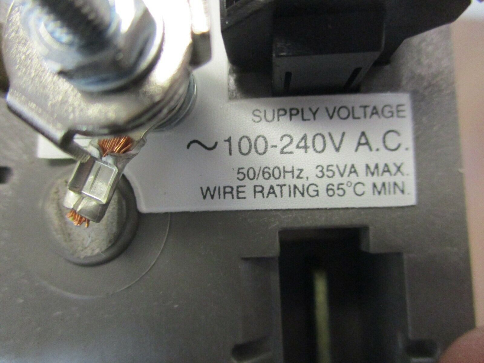 ABB ScreenMaster 1000 SM1012S/B03/00E0/22/STD Used