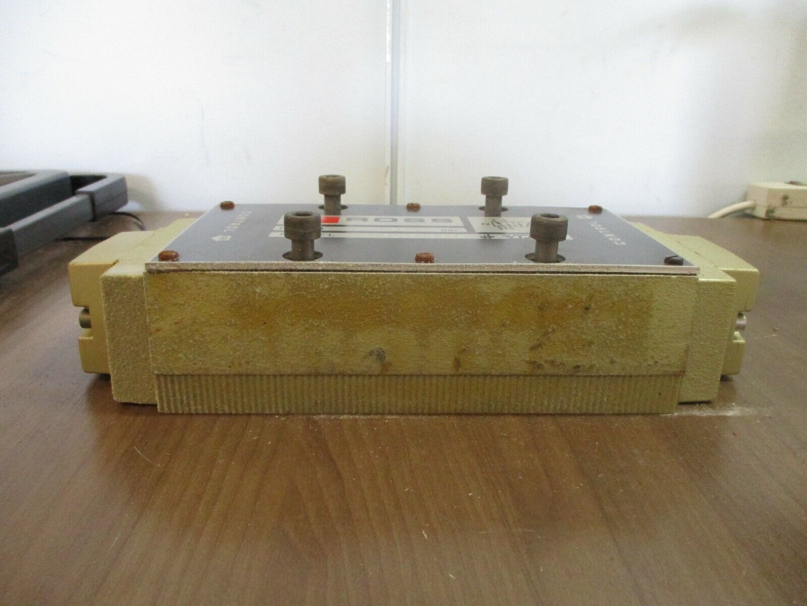 Ross Valve W7056A8332 2-10 bar New Surplus