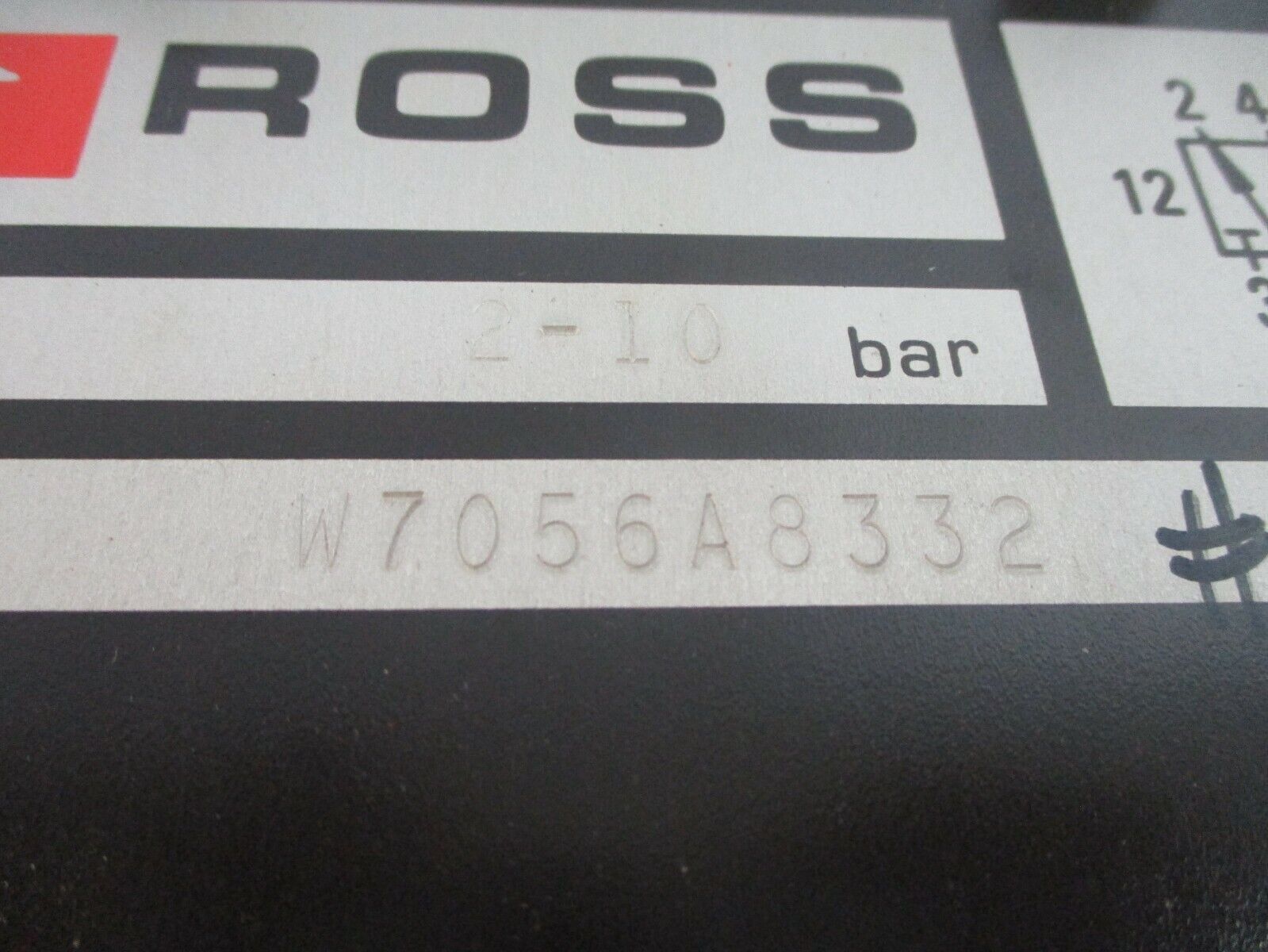 Ross Valve W7056A8332 2-10 bar New Surplus
