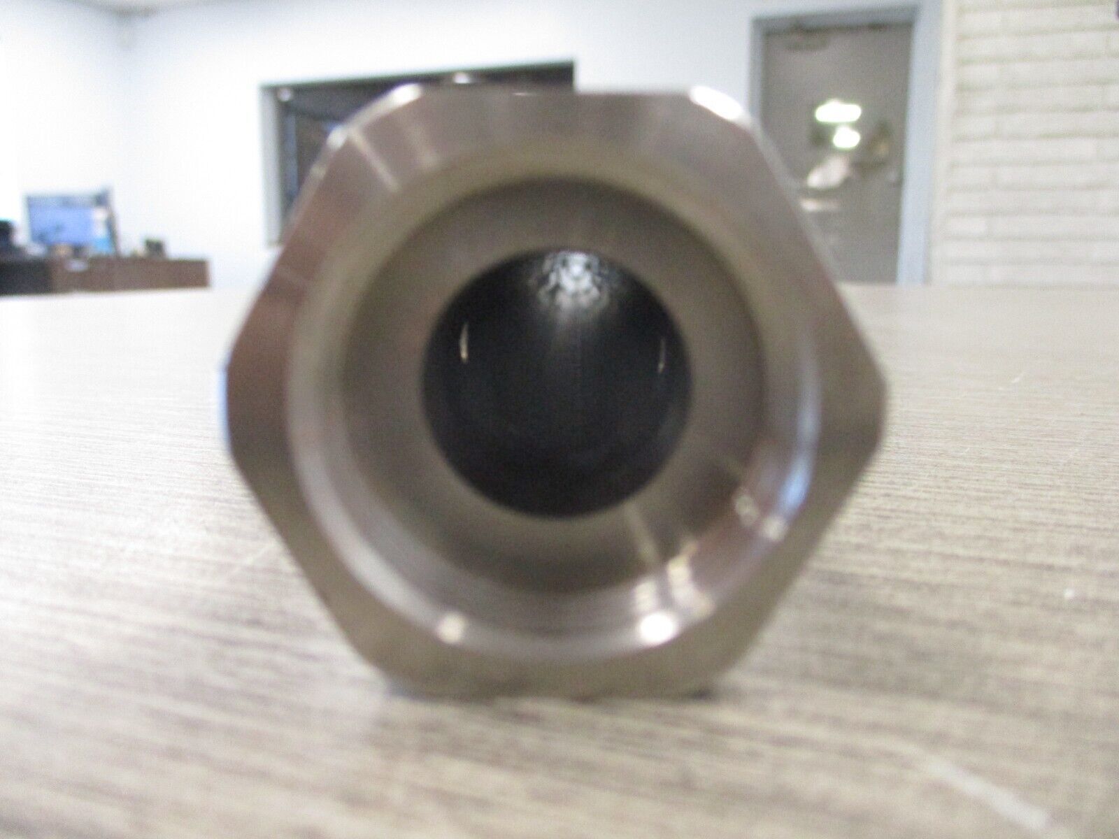 ifm LR Coax Tube NPT 1000 E43220 New Surplus