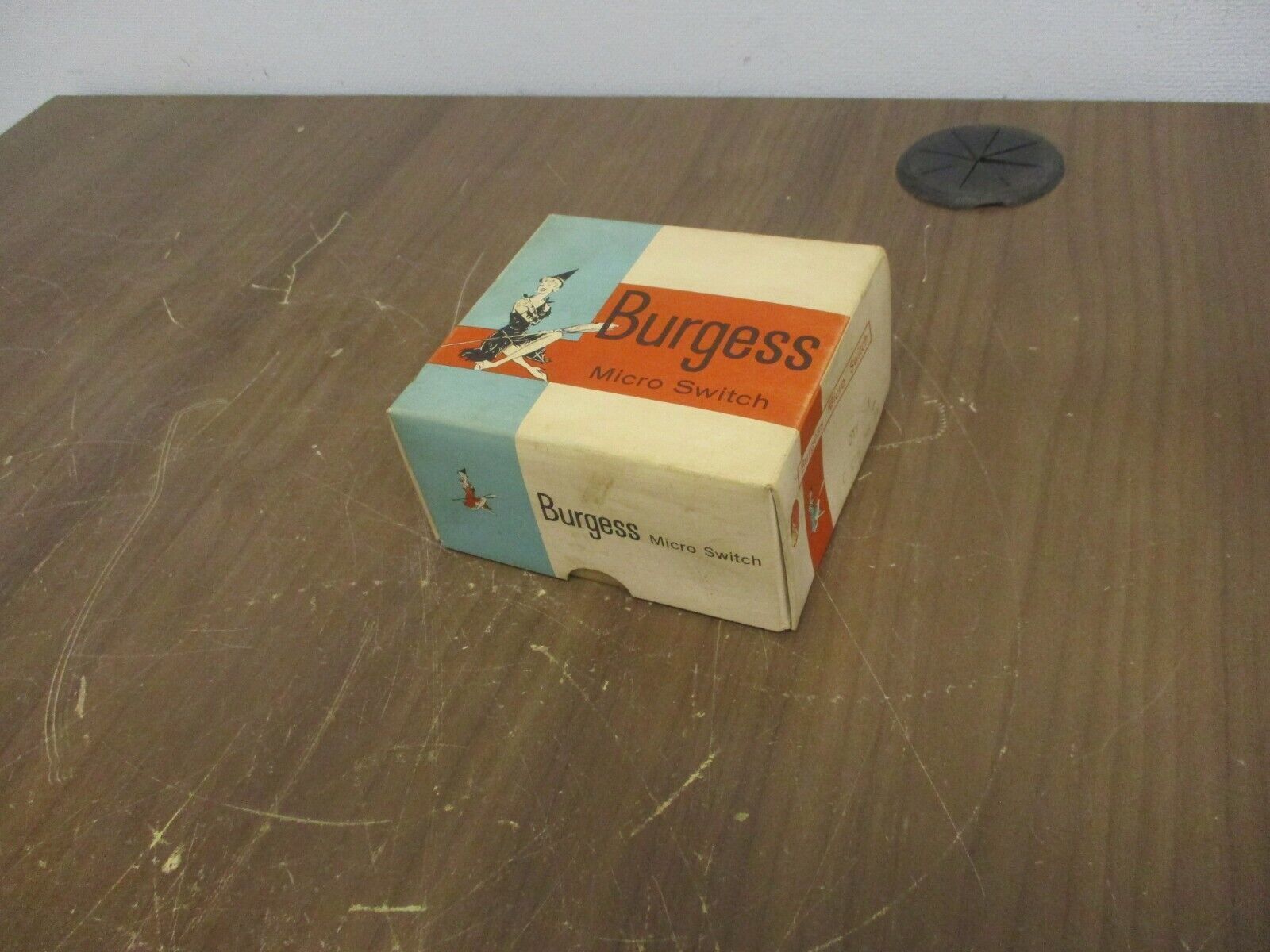 Burgess Micro Switch Limit Switch C CTH MS LH New Surplus