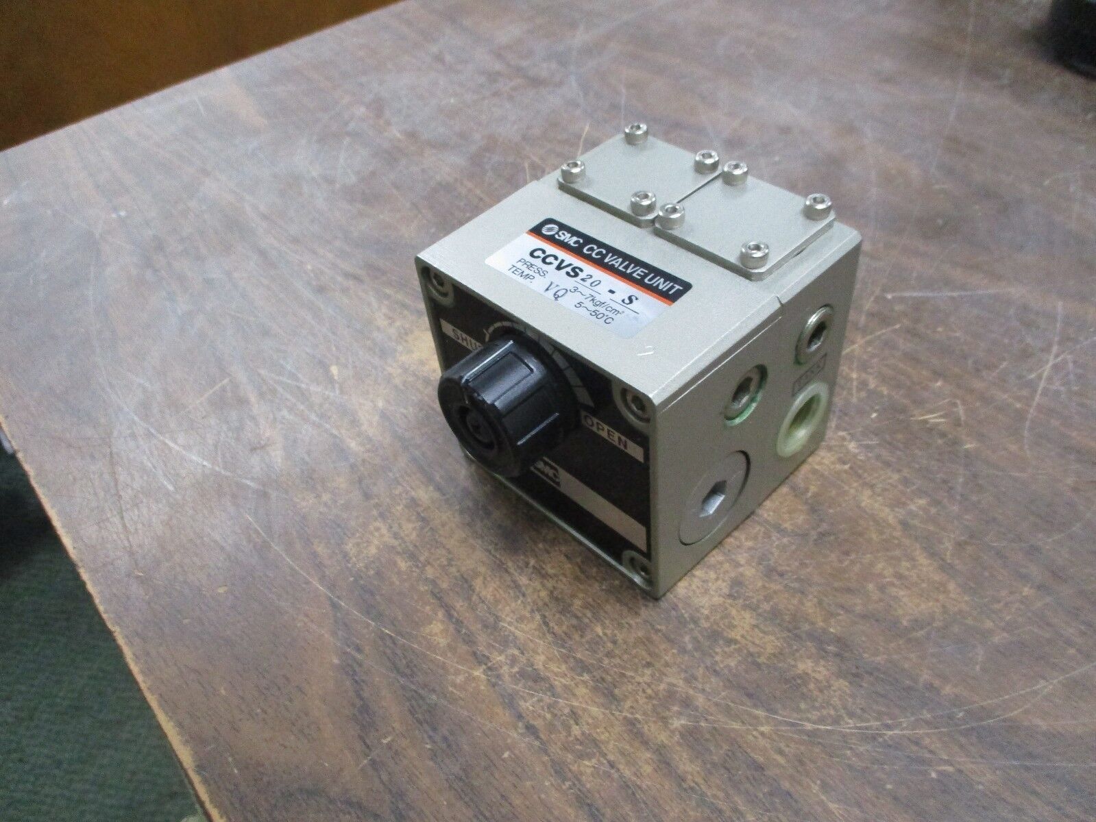 SMC CC Valve Unit CCVS 20-S 3-7 kgf/cm² 5-50°C Used