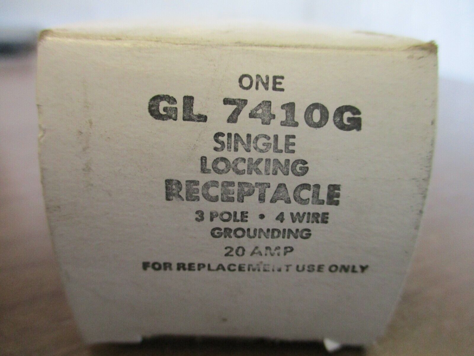 GE Locking Receptacle GL 7410G 20A 3P 4W New Surplus