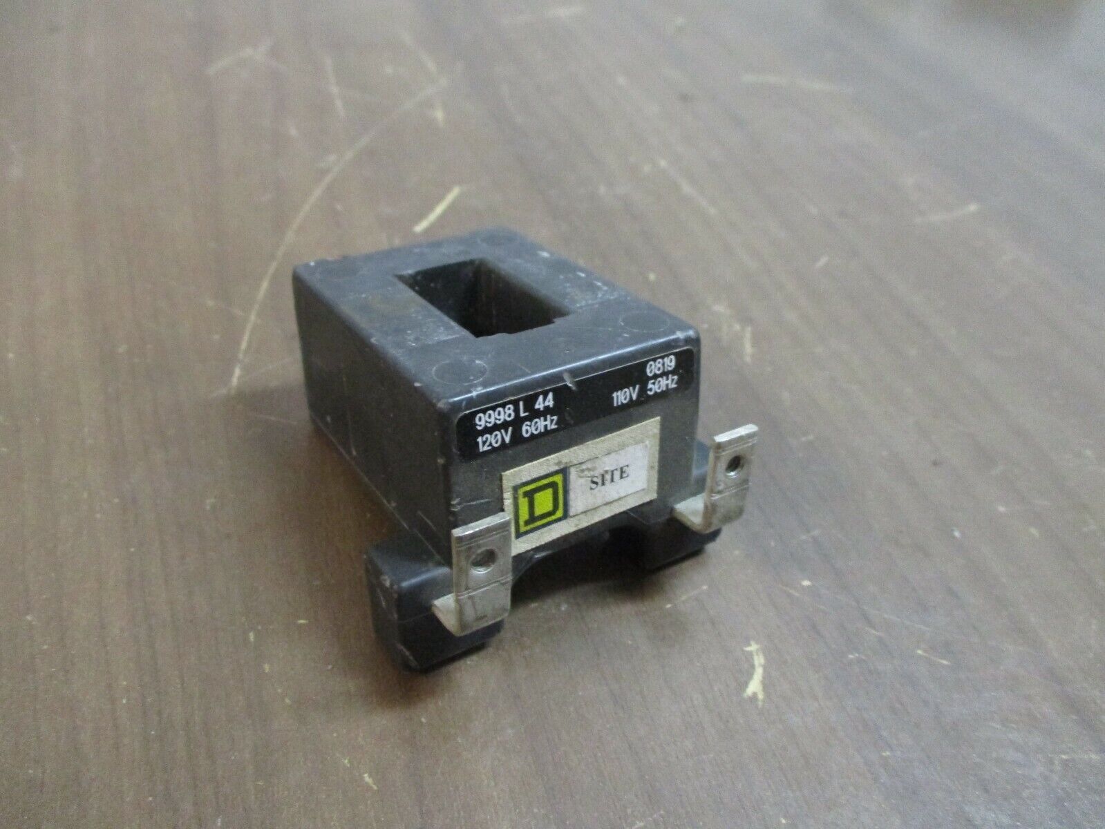 Square D Magnetic Coil 9998L44 120V @ 60Hz 110V @ 50Hz *No Terminal Screws* Used