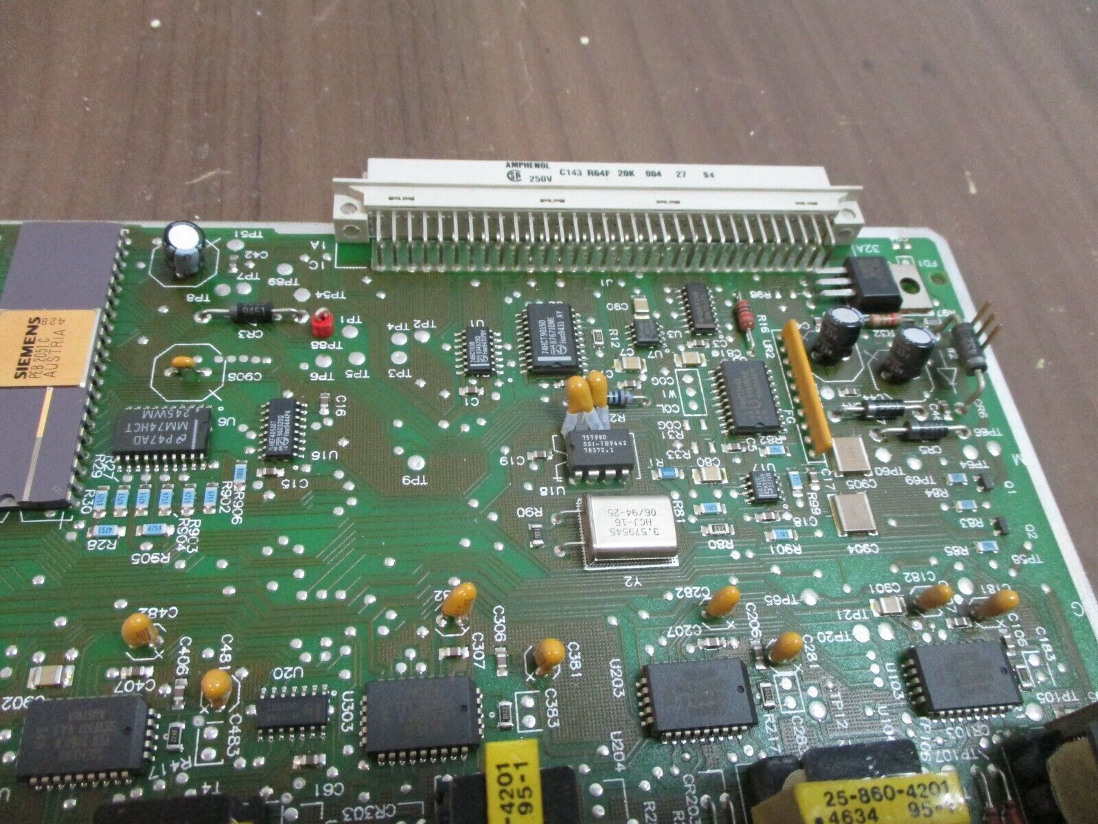 Telrad 4-Port Loop Start Line Card COL 76-110-1250 Style: D5 Used