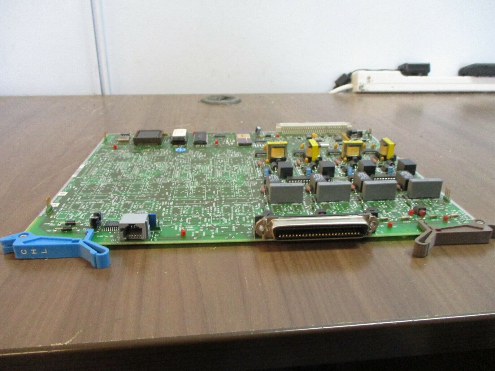 Telrad 4-Port Loop Start Line Card COL 76-110-1250 Style: D5 Used