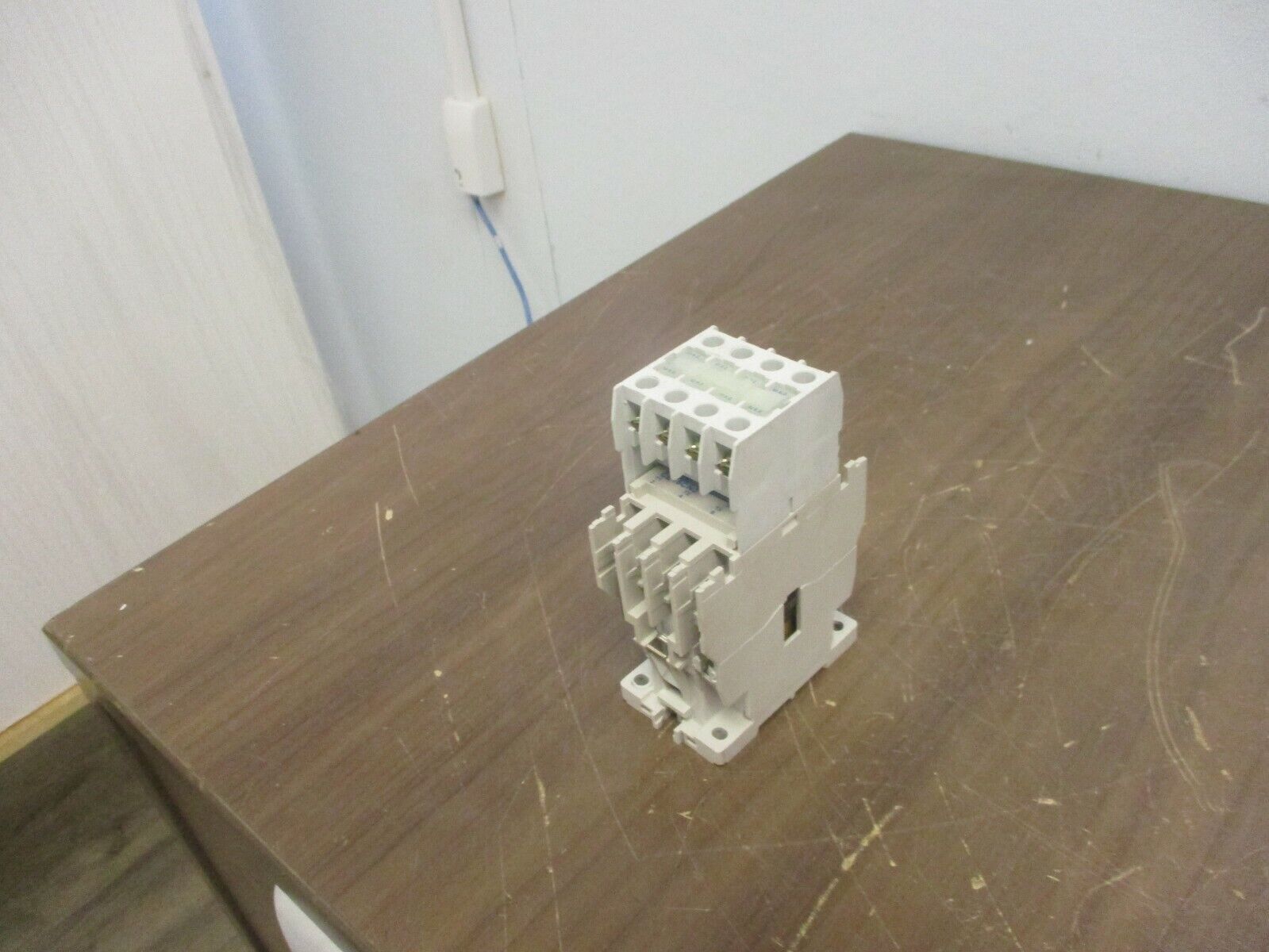 Cutler-Hammer Contactor CE15CN3 Ser. B1 120V Coil 12A 600V w/ Aux Contact Used