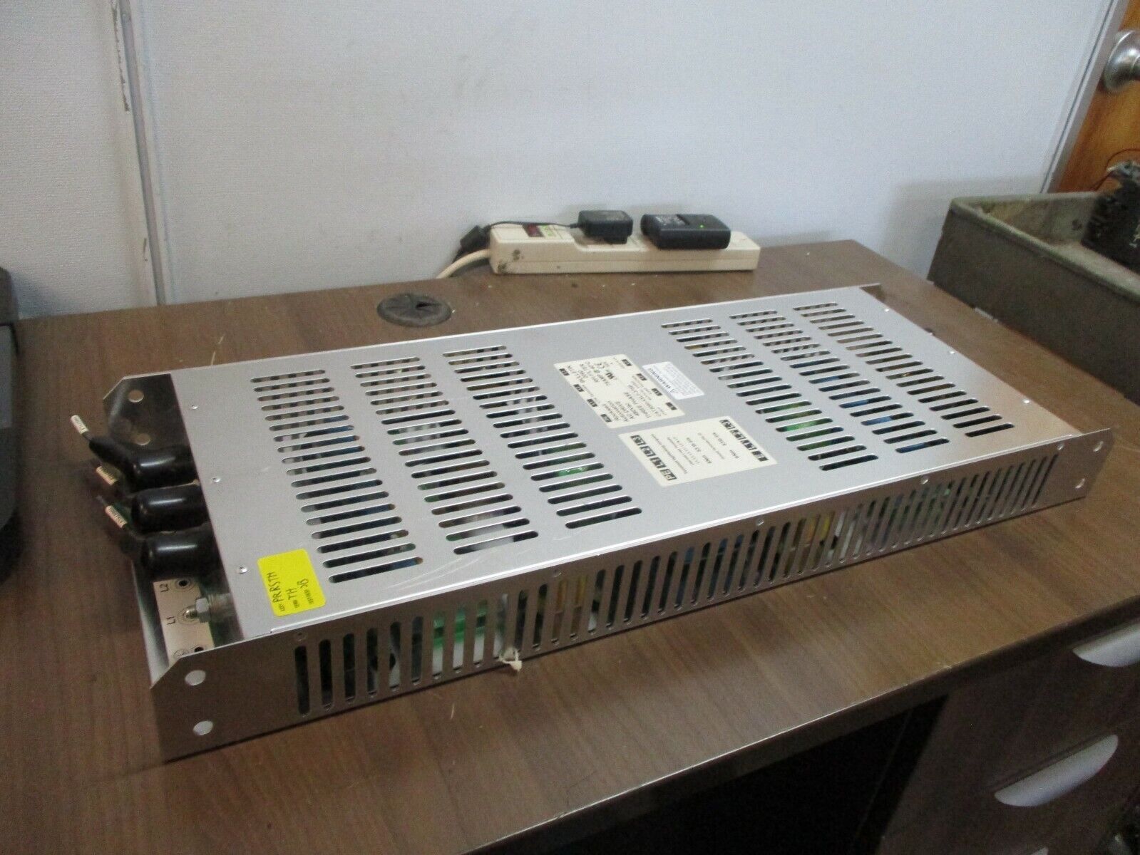Rockwell Automation RFI Filter 2090-XXLF-375B Ser. A 480V 3Ph 75A Used