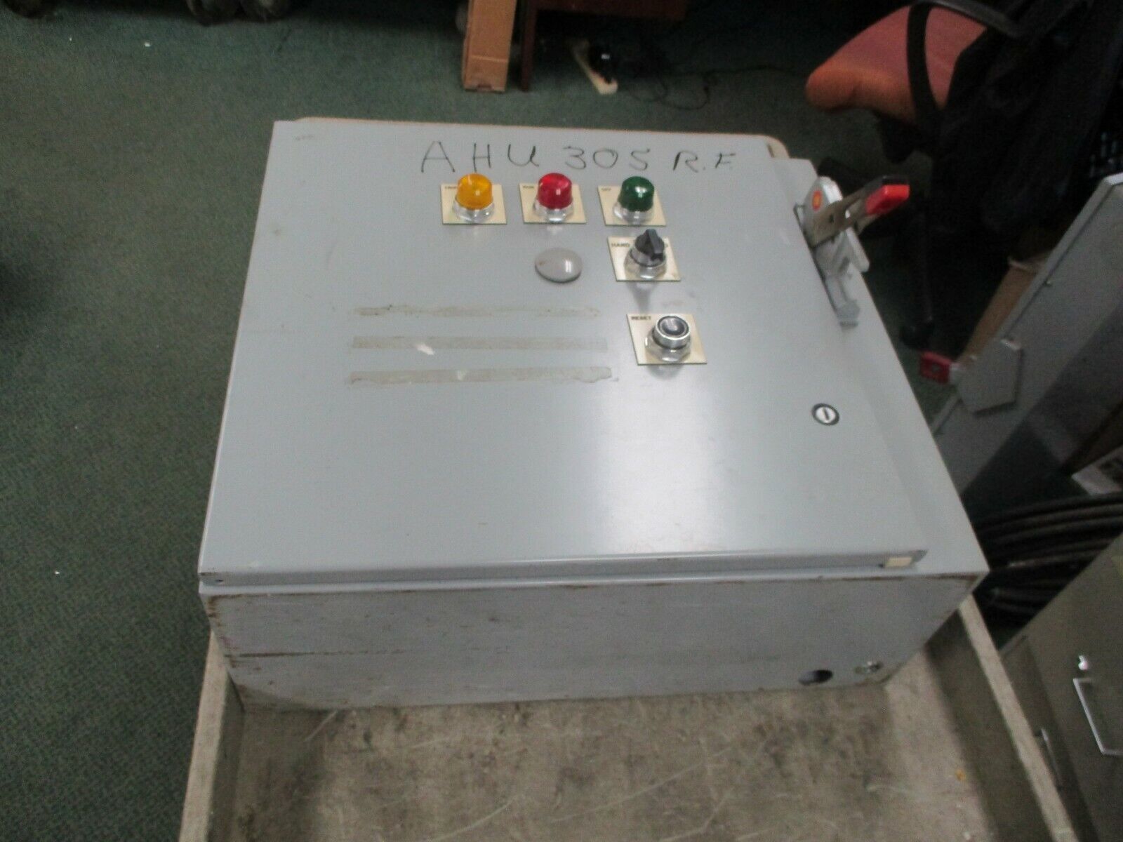 Westinghouse Softstart Breaker Combination EA045PN 200-600V 45/225A 60Hz Used