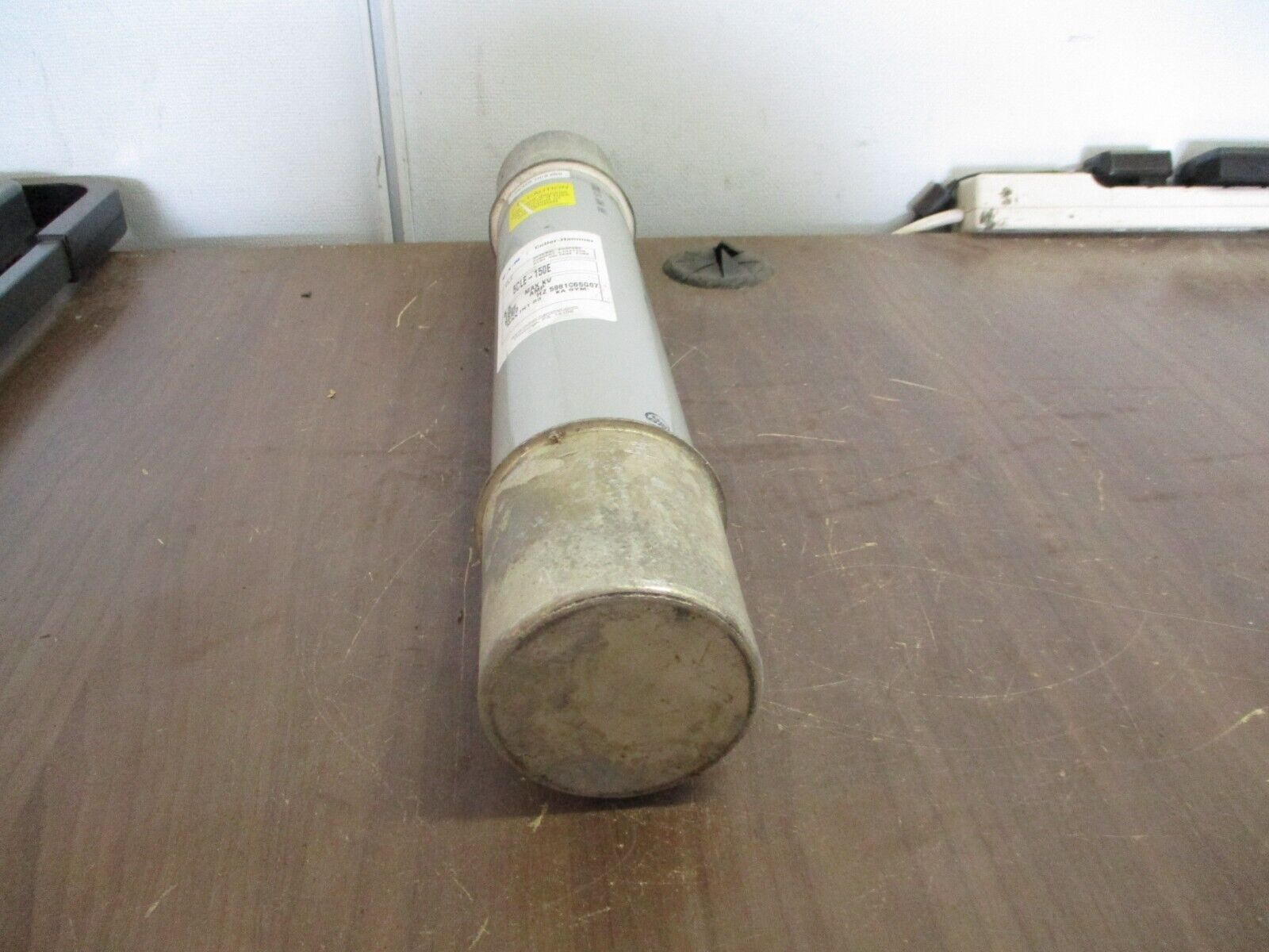 Eaton CLE Fuse 5CLE-150E 5.5kV 150E 50/60Hz Used