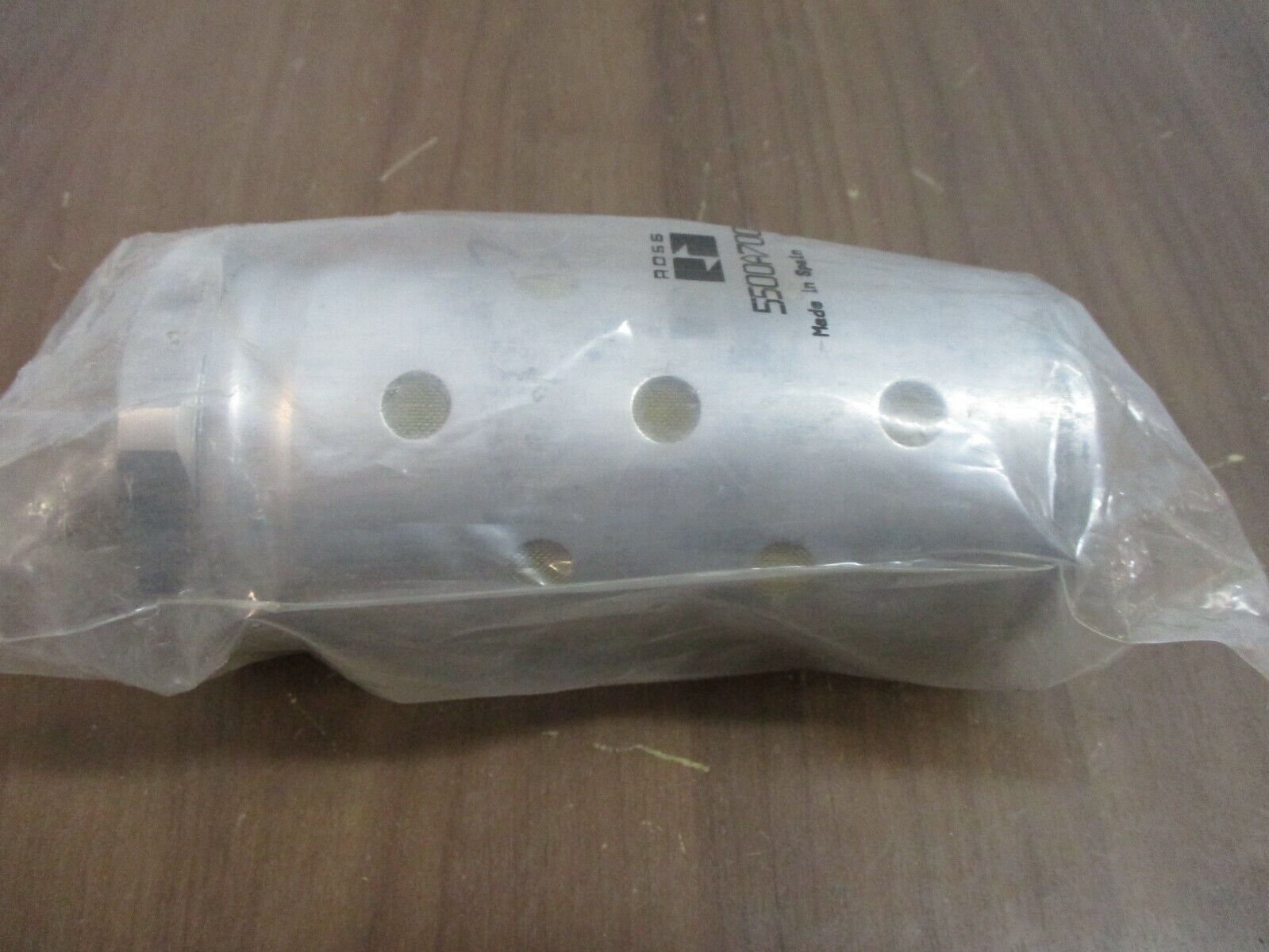 Ross Pneumatic Muffler 5500A7001 New Surplus