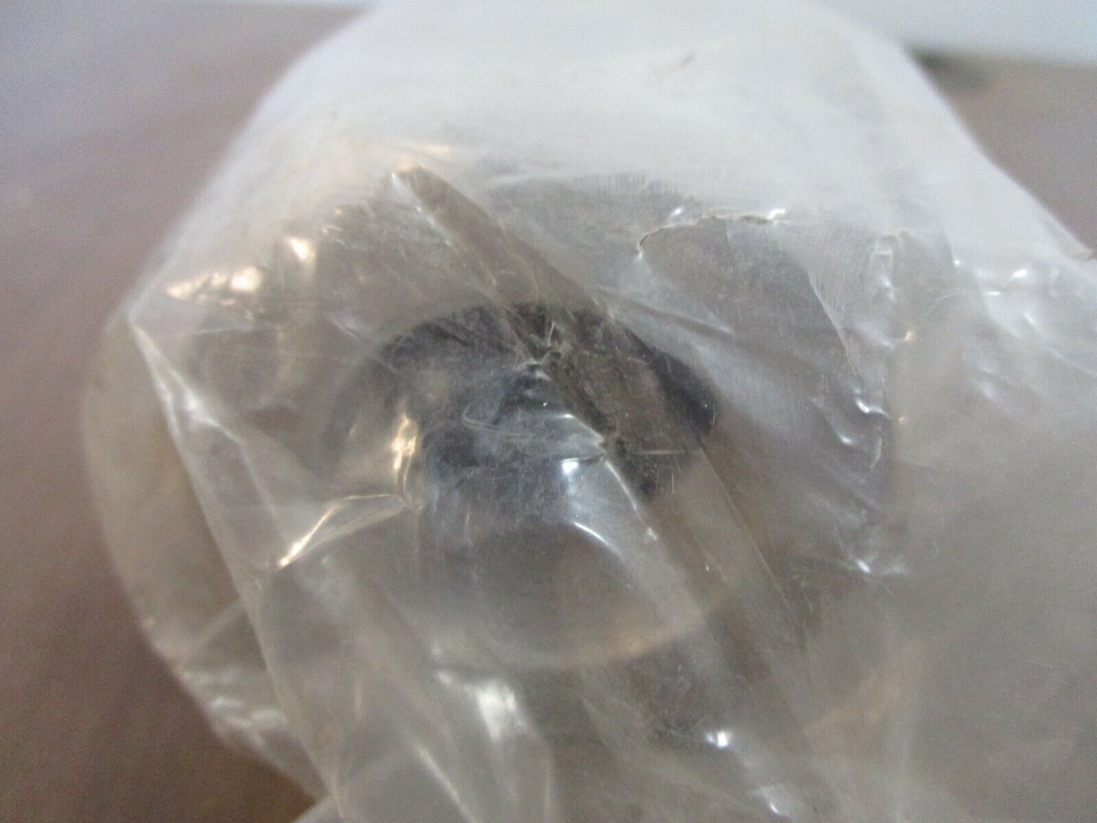 Ross Pneumatic Muffler 5500A7001 New Surplus