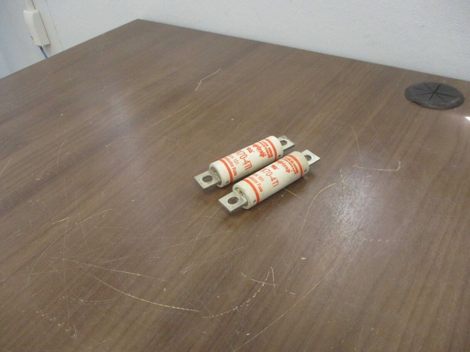 Ferraz Shawmut Amp-Trap Fuse A60X70-4TI 70A 600V *Lot of 2* Used