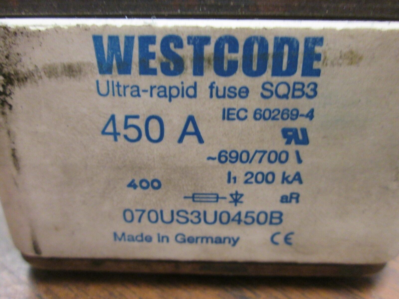Westcode Ultra-Rapid Fuse 070US3U0450B 450A 700V Used