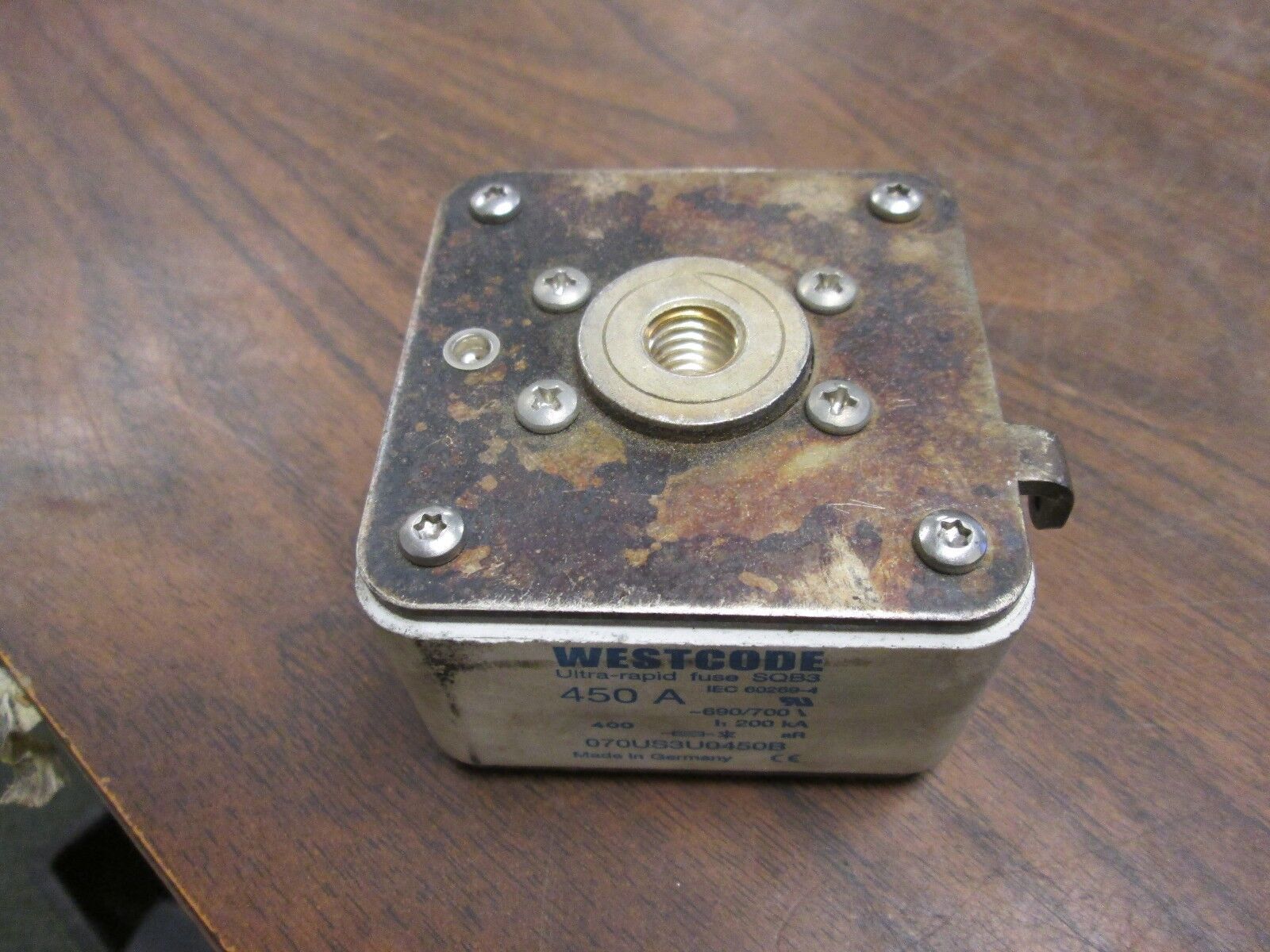Westcode Ultra-Rapid Fuse 070US3U0450B 450A 700V Used