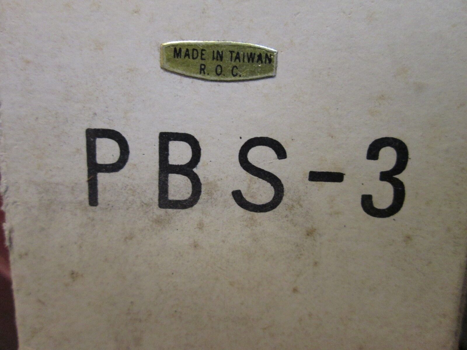 MMTC Push Button Enclosure PBS-3 5A 240V *Lot of 2* New Surplus