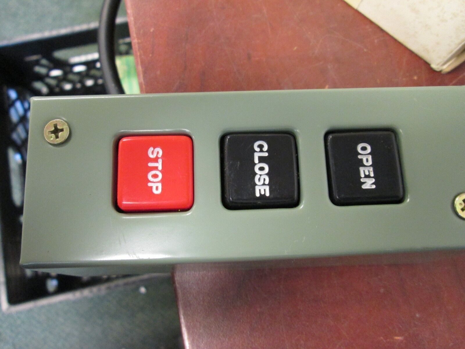 MMTC Push Button Enclosure PBS-3 5A 240V *Lot of 2* New Surplus