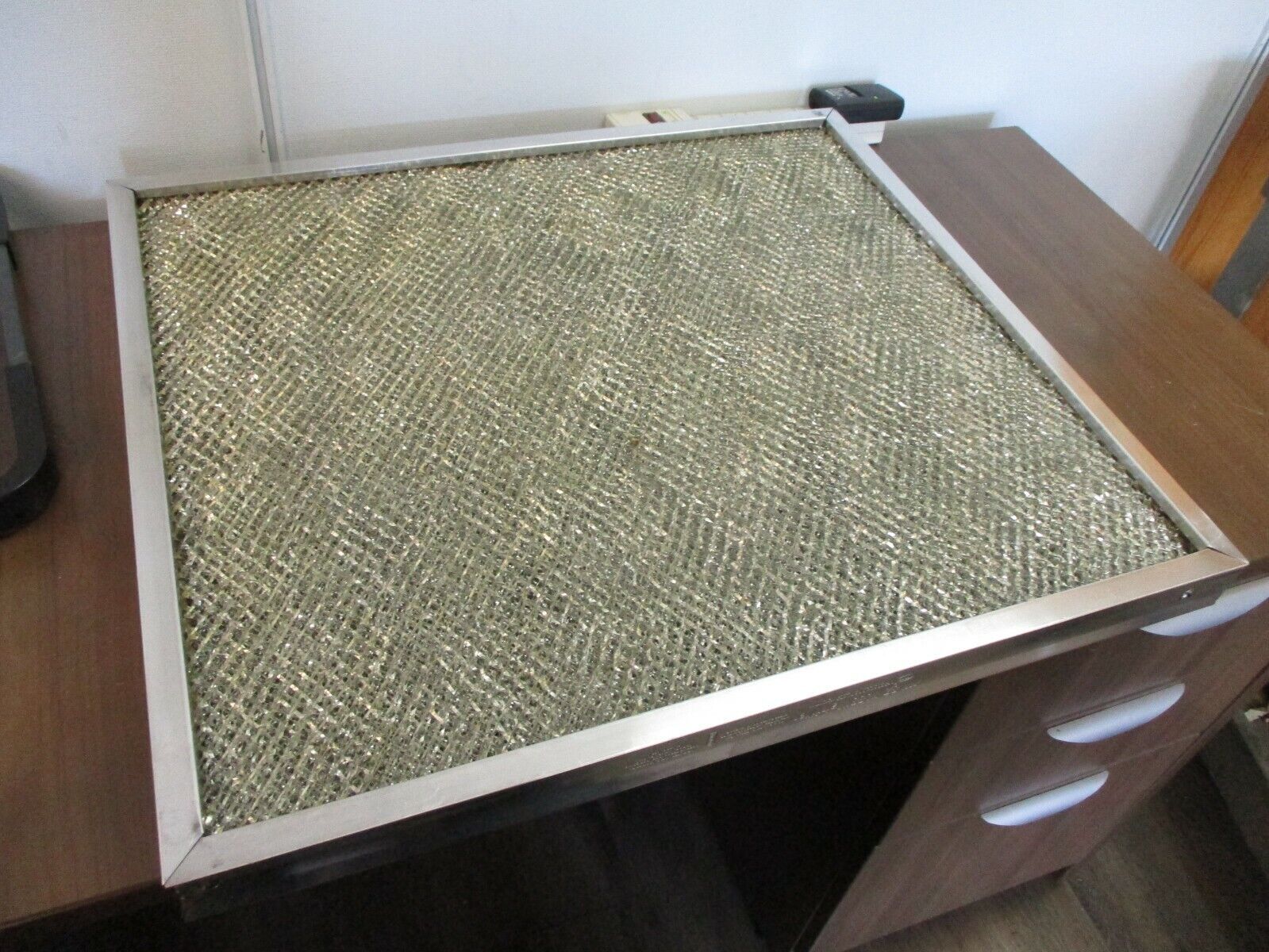 Research Products MV EZ KLEEN Air Filter 24X27X2 Size: 24x27x2" *No Box*
