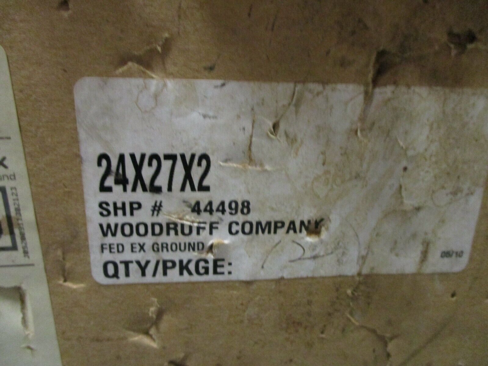 Research Products MV EZ KLEEN Air Filter 24X27X2 Size: 24x27x2" *No Box*