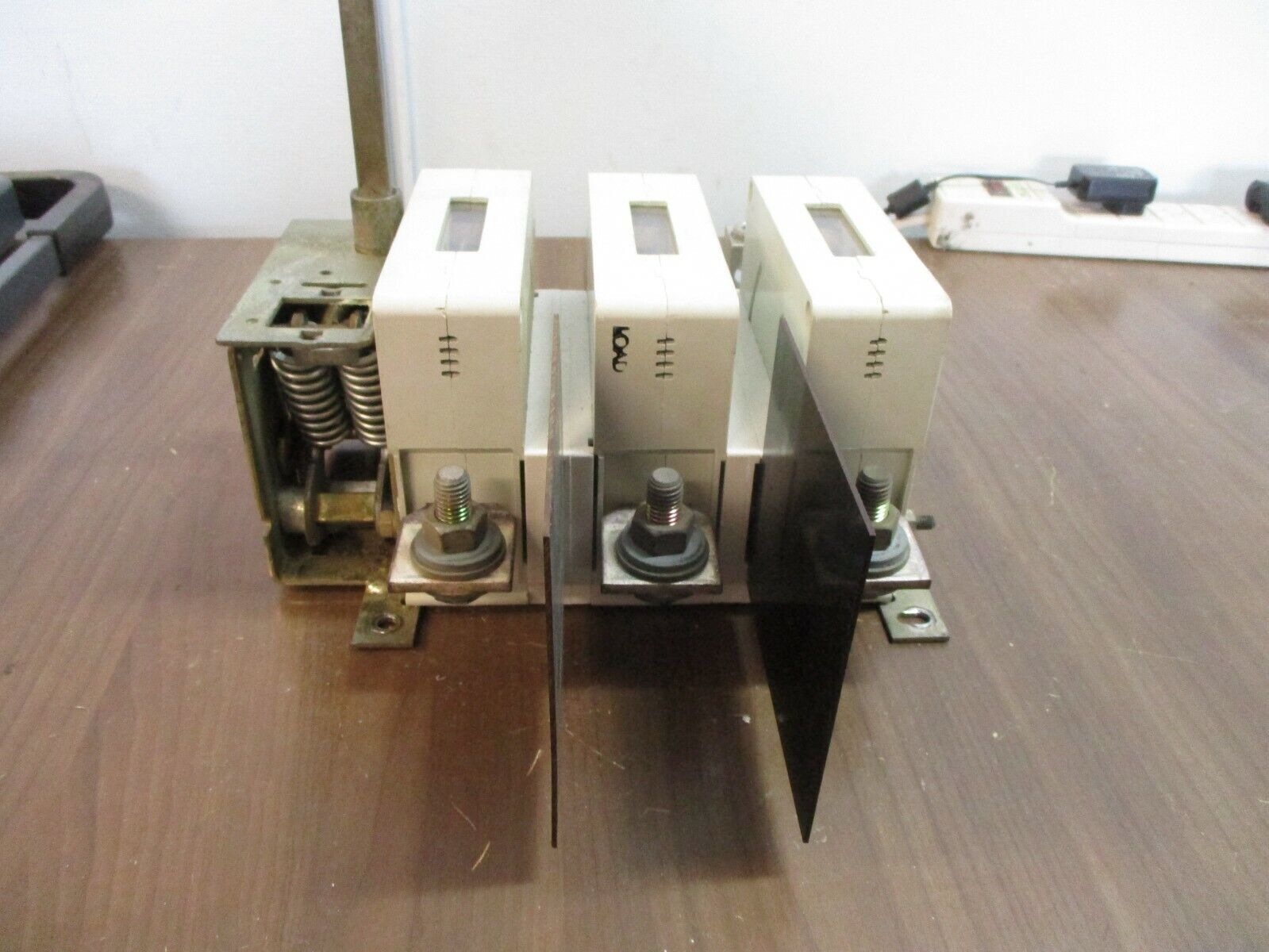 ABB Disconnect Switch OETL-NF400 400A 600V 3P *No Handle* Used