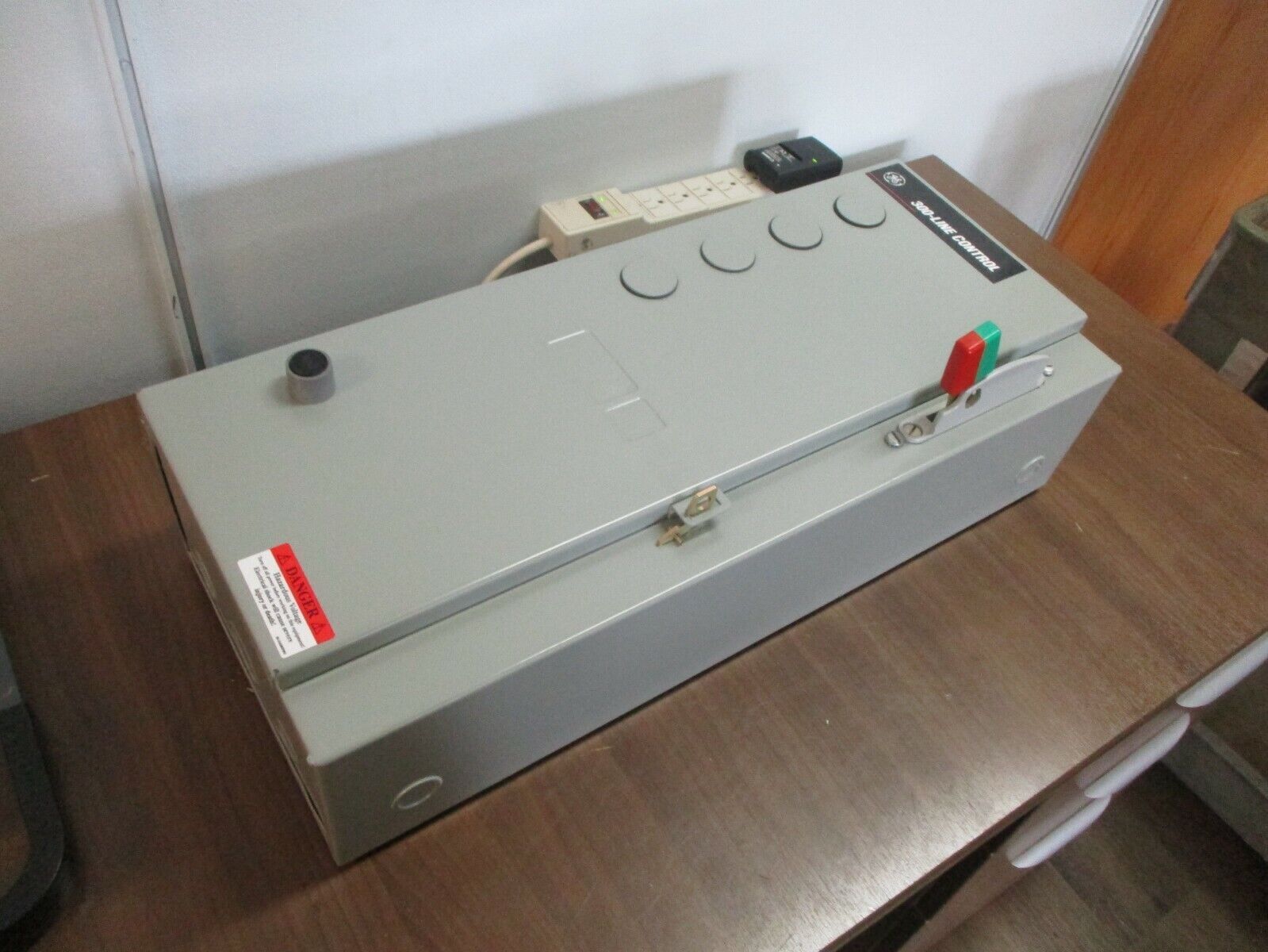 GE Fusible Size 2 Combination CR308DT02RB1AAAAA 115-120V Coil 45A 600V