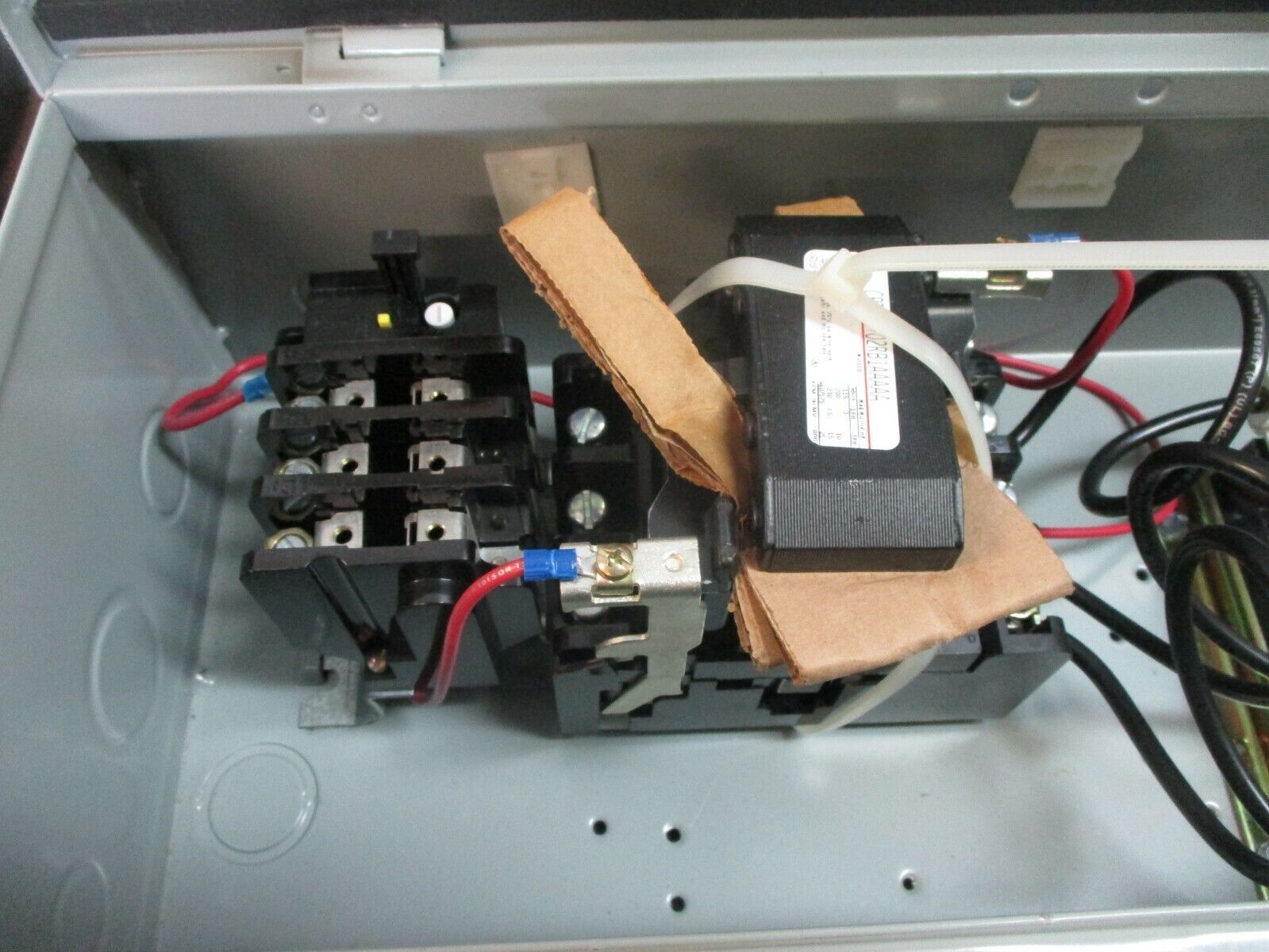 GE Fusible Size 2 Combination CR308DT02RB1AAAAA 115-120V Coil 45A 600V