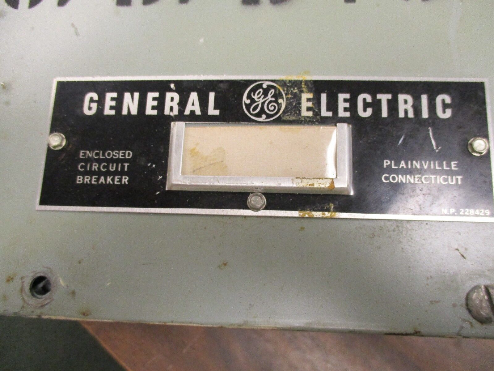 GE Circuit Breaker Enclosure TE100S 100A 600V *Missing Cover Screws* Used