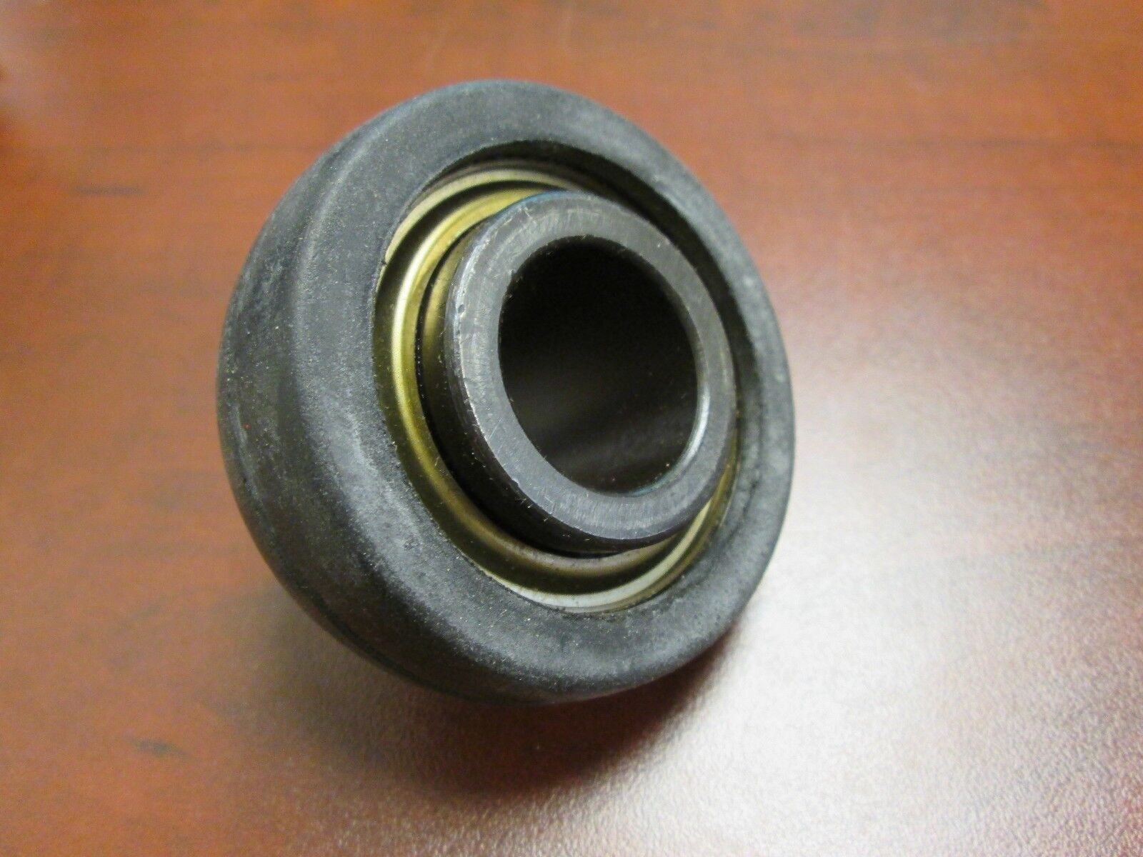 Seal Master Bearing LRCS-15 7013058 15/16" New