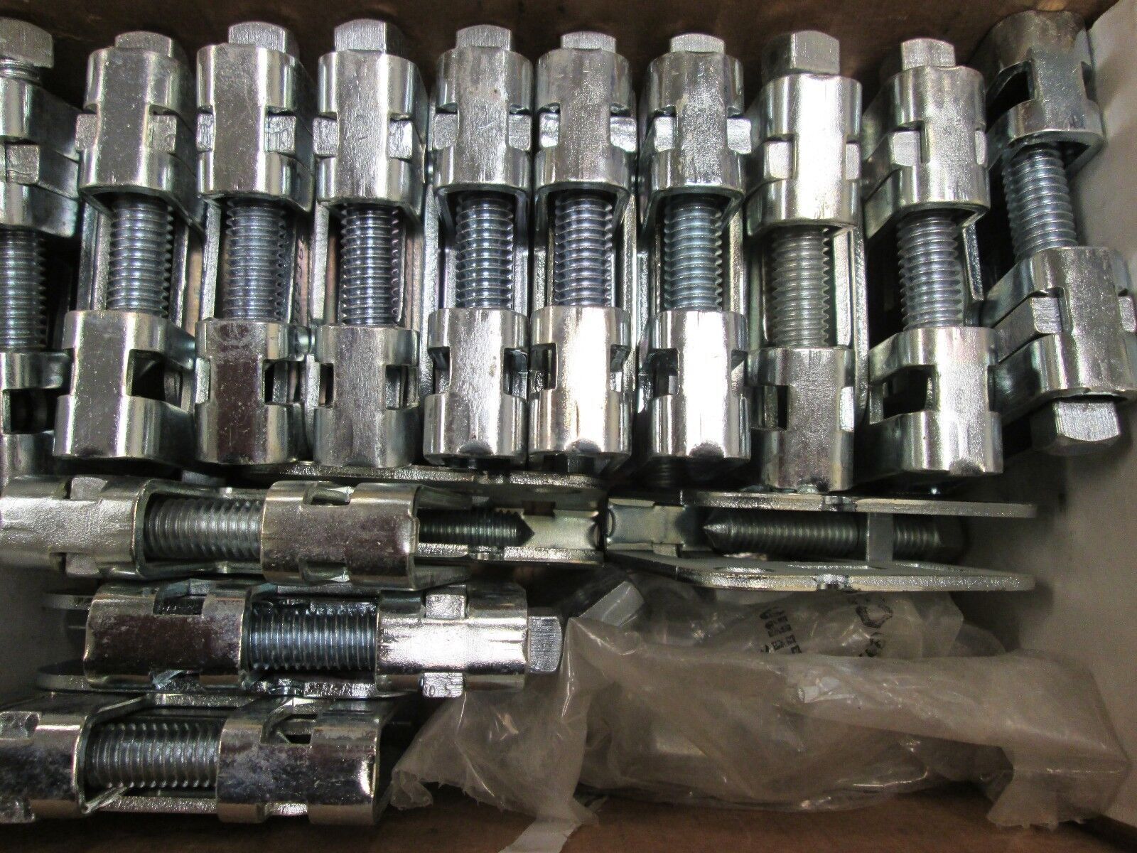 Cooper Beam Clamp B755-3/8 Size 3/8" Lot of 25 Pcs New Surplus