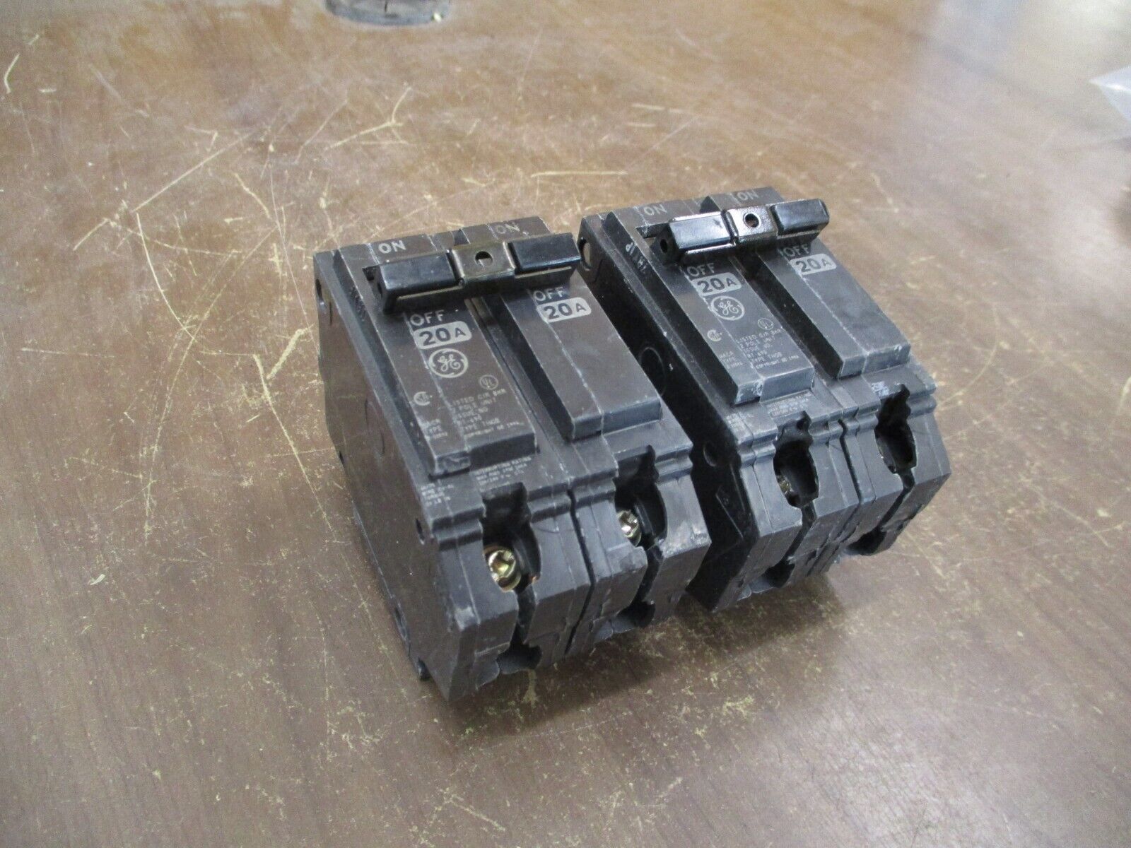 GE Bolt-On Circuit Breaker THQB2120 20A 120/240V 2P *Lot of 2* Used