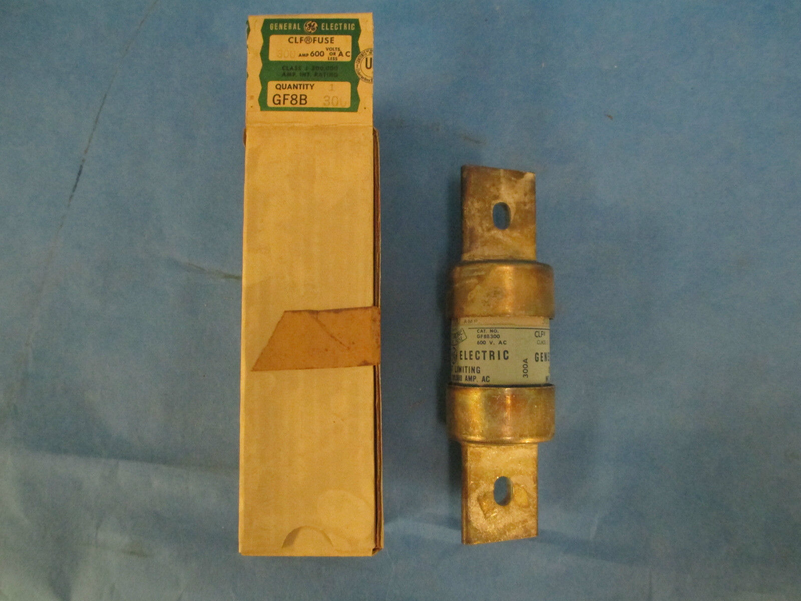 General Electric GF8B300 Fuse 300A *New In Box*