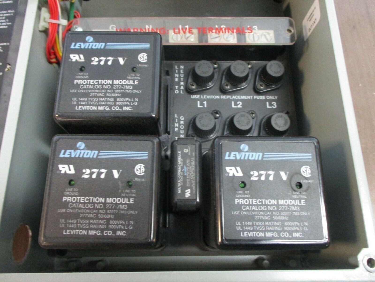 Leviton Surge Protection Device 52277-7C3 277/480V 50/60Hz 3Ph Used