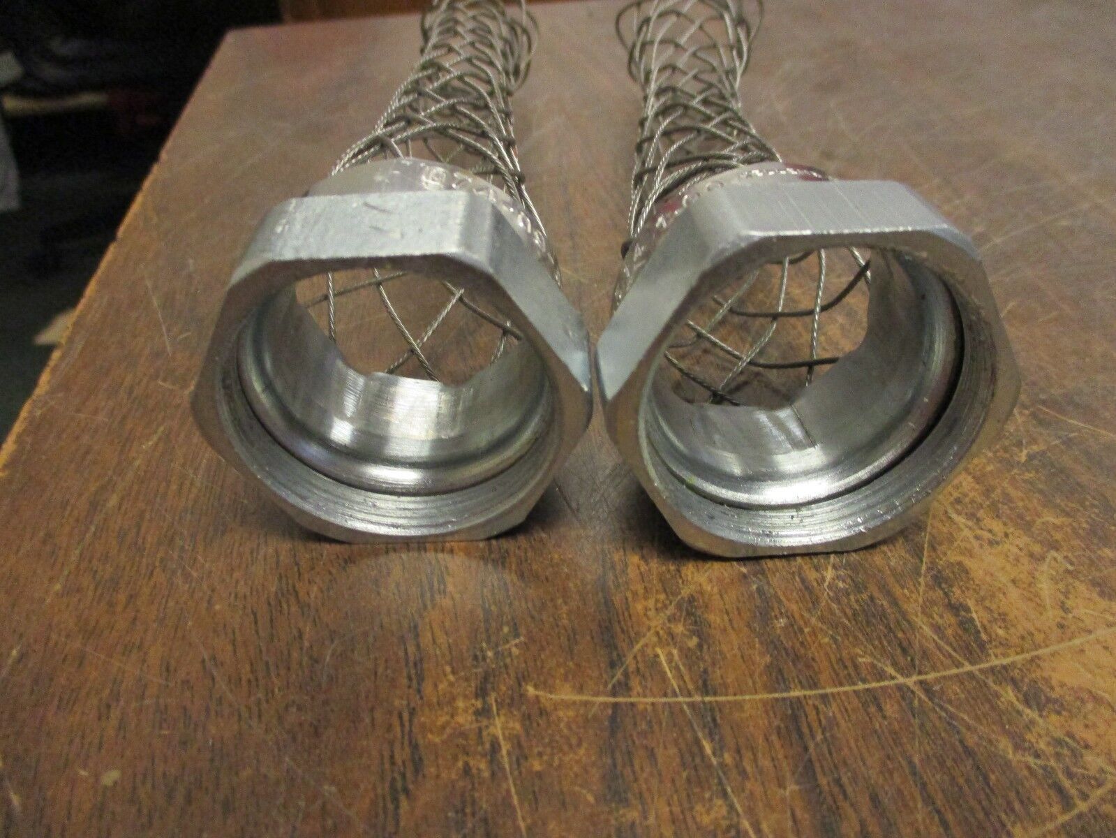 Hubbell Kellems Grip 074-09-3514 1" *Lot of 2* Used