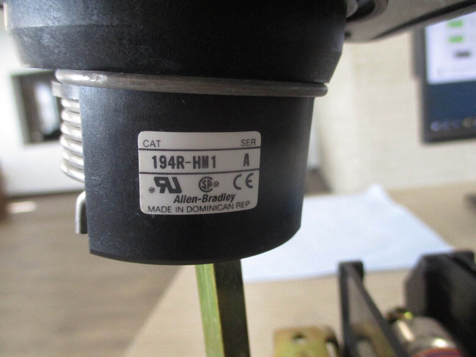 Allen-Bradley Fusible Disconnect Switch 194R-NJ100P3 Ser. B 100A 600V 3Ph Used.