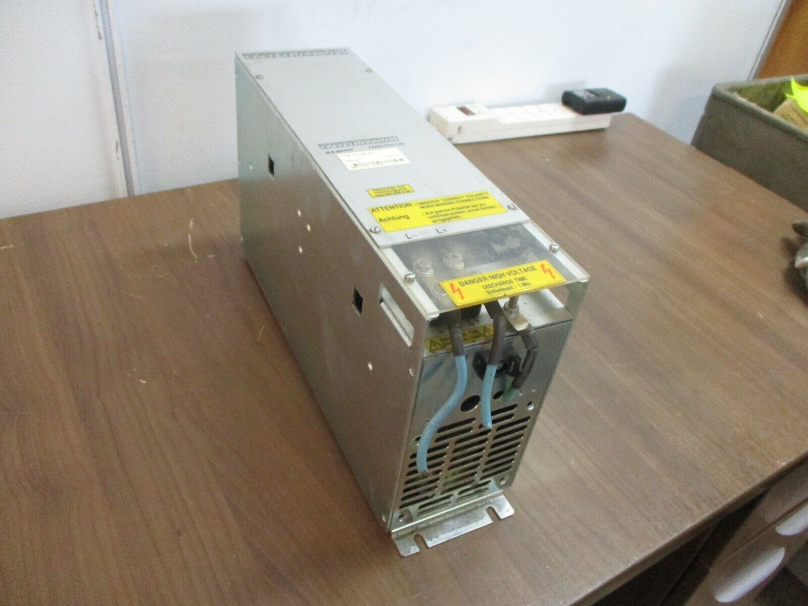 Indramat AC Servo Capacitor TCM 1.1-08-W0 Used