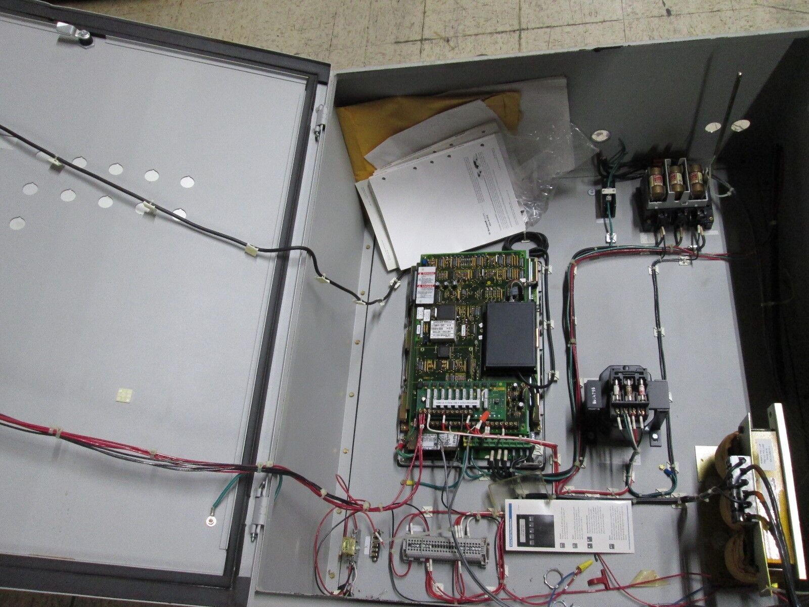 Allen-Bradley 1336 Plus AC Drive 1336S-B020-AN-EN3-L6 nema 12 Enc. 20HP Used