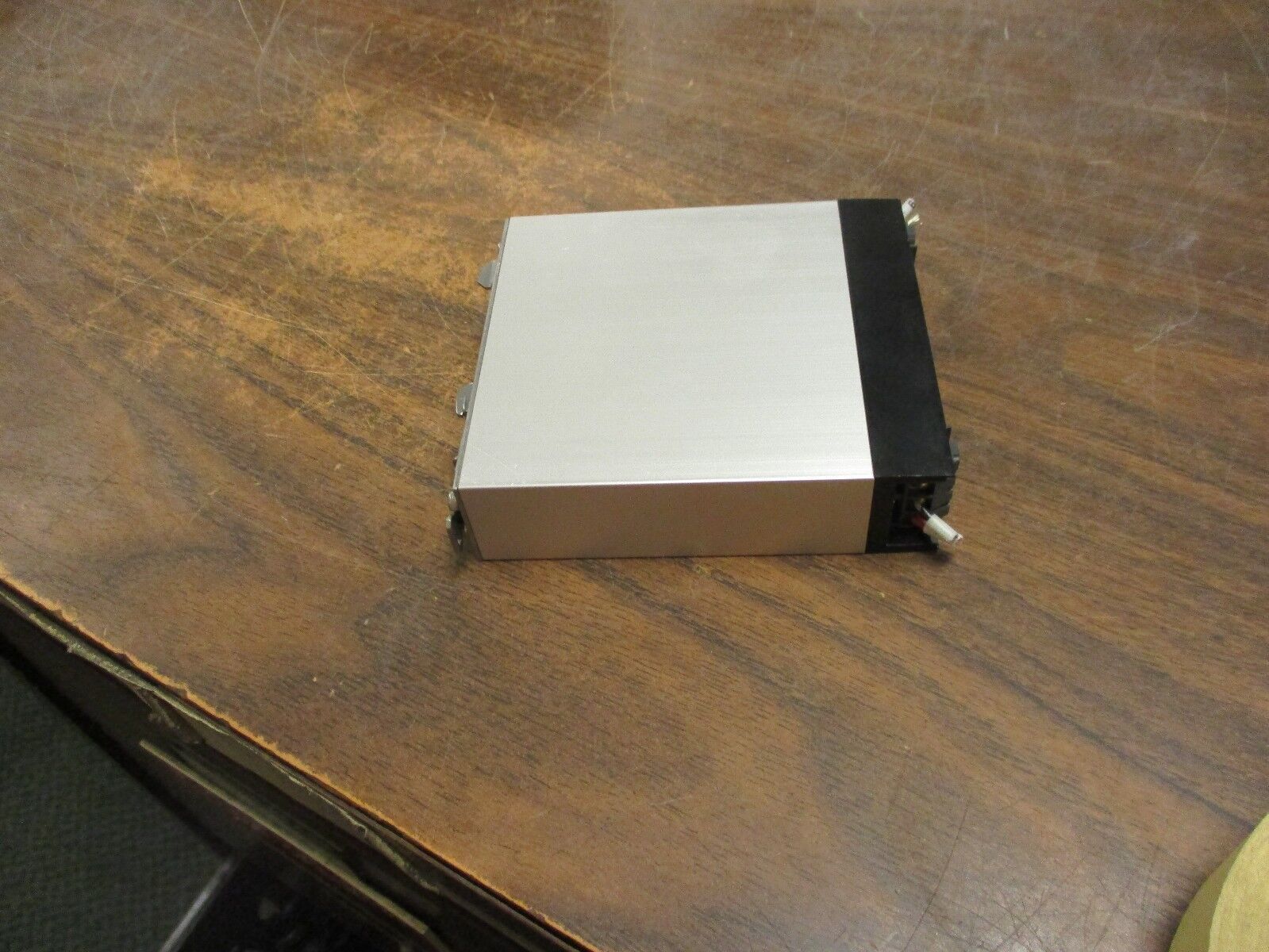 Wilkerson Frequency Isolated Transmitter DM7010 Input:0/50Hz Output:0/10VDC Used