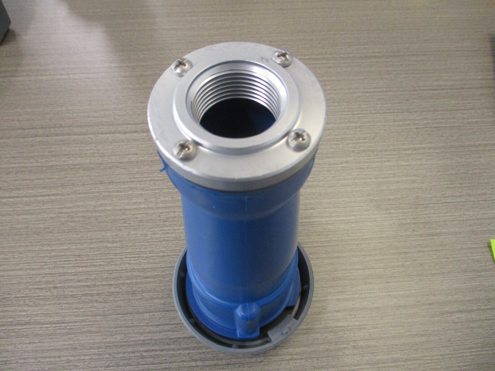 Hubbell Connector 460C9W 60A 250V 3Ph Used