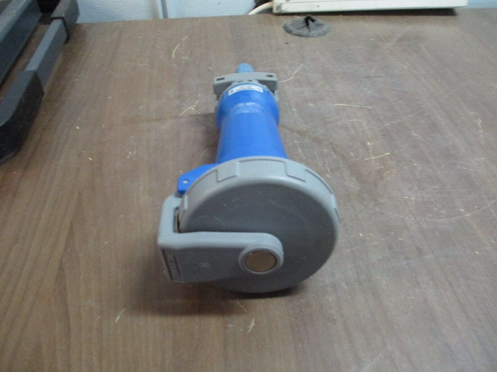 Hubbell Connector 430C9V04 30A 250V 3Ph *Wire End* Used