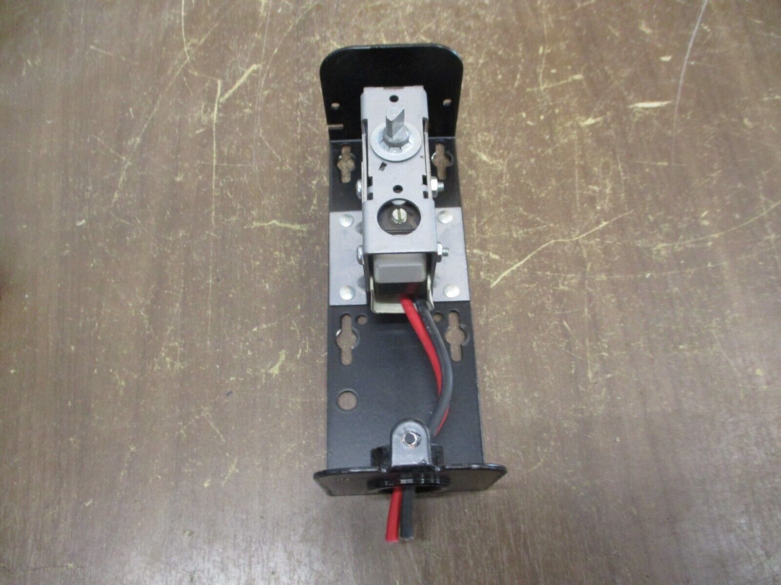 Columbus Electric Ventilation Thermostat KT-110 Range: -10°F - 100°F Used