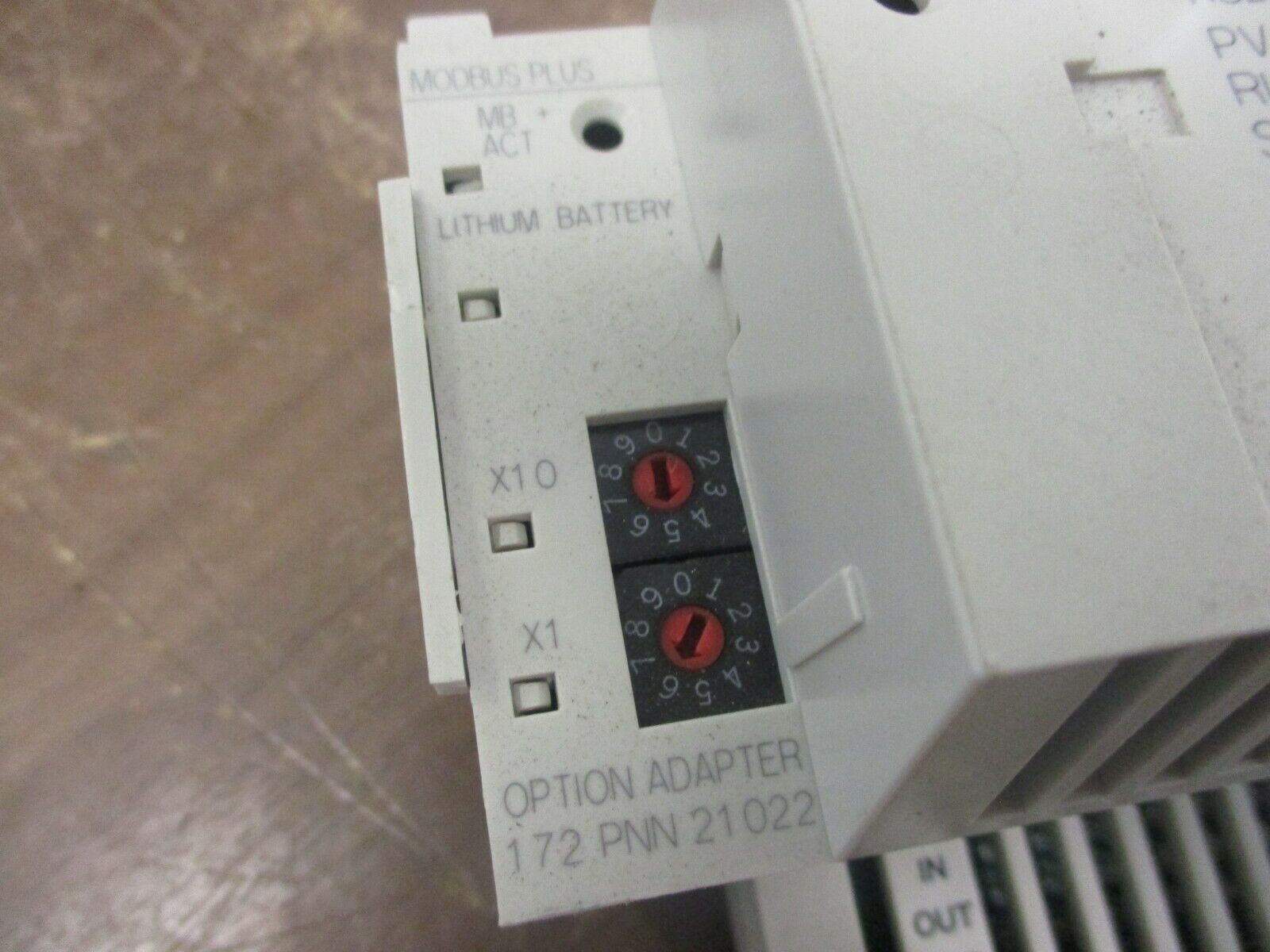 Schneider Electric TSX Momentum Processor w/ I/O Base 171CCC78010 512K Used