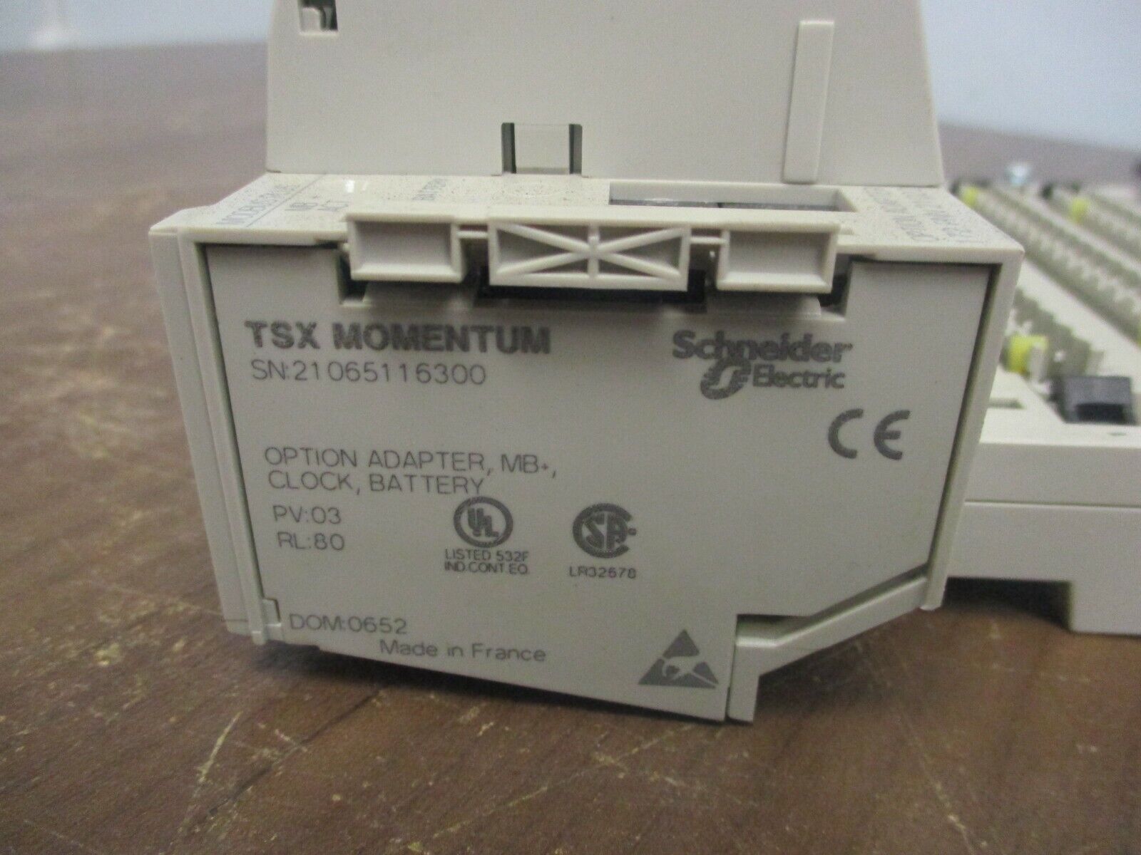 Schneider Electric TSX Momentum Processor w/ I/O Base 171CCC78010 512K Used