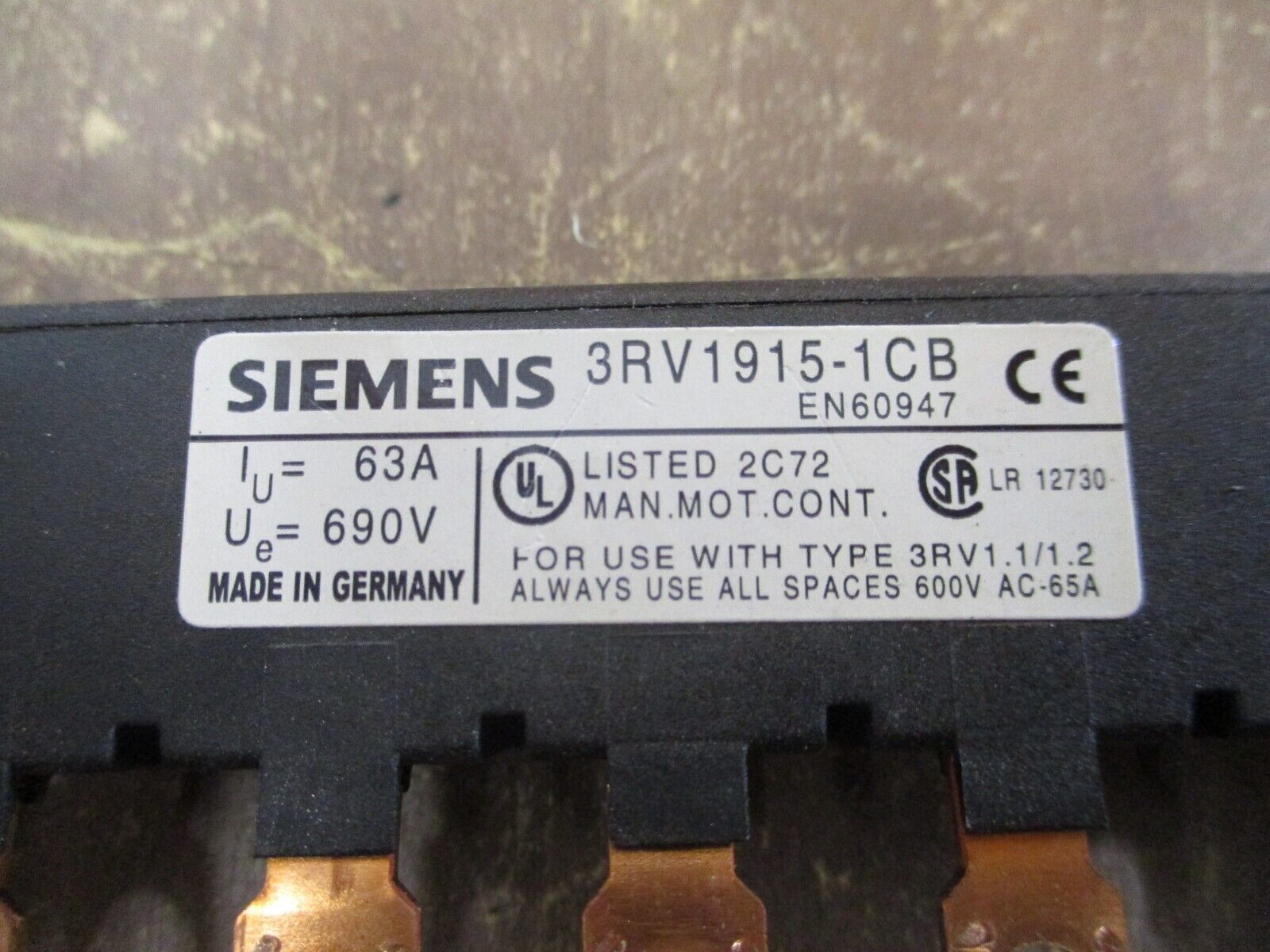 Siemens Busbar 3RV1915-1CB 65A 600V Used