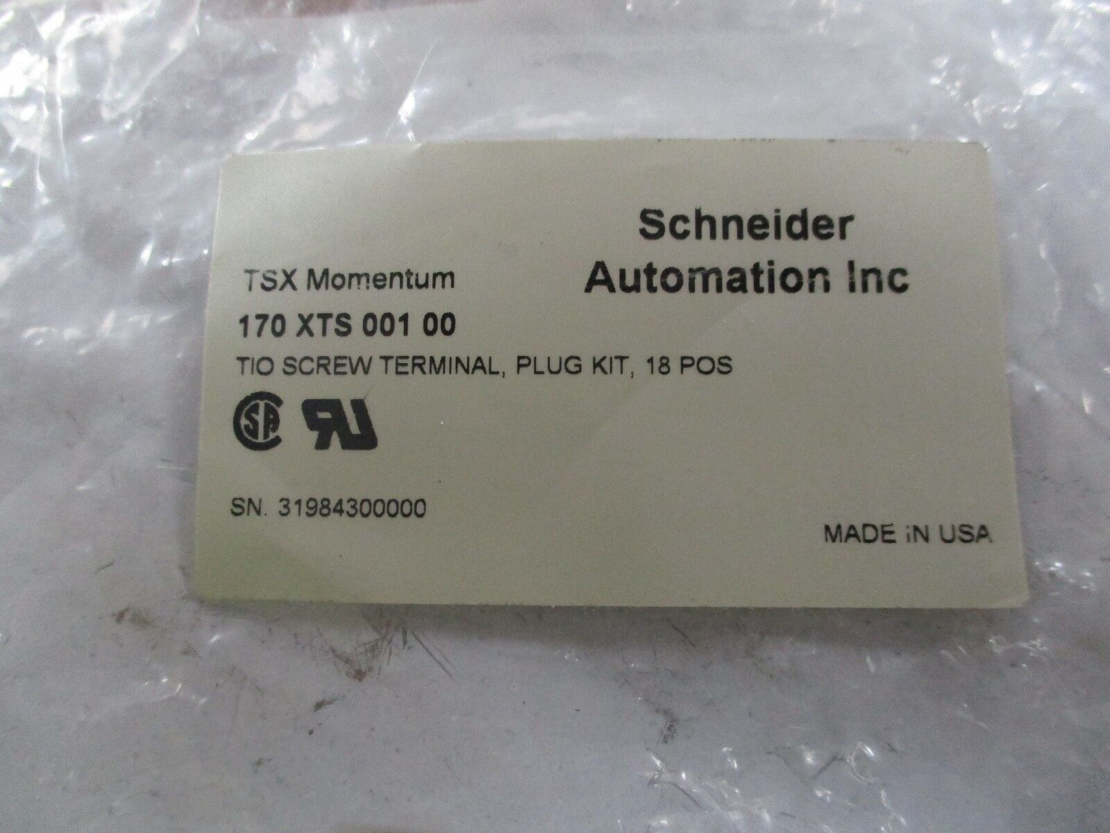 Schneider TSX Momentum TIO Screw Terminal Plug Kit 170 XTS 001 00 18-Position