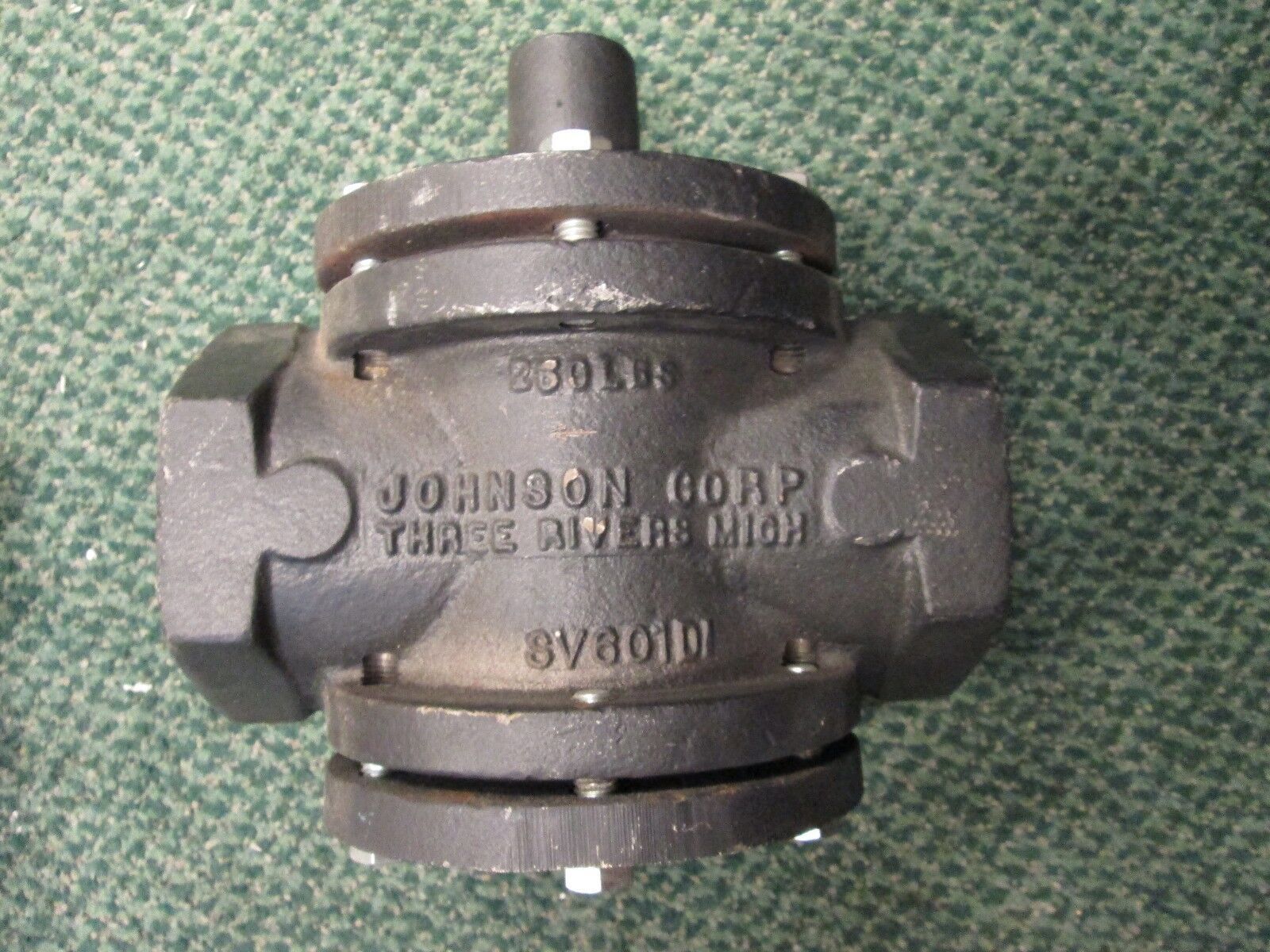 Johnson Solenoid Valve 2V601DI 2-1/2" Used