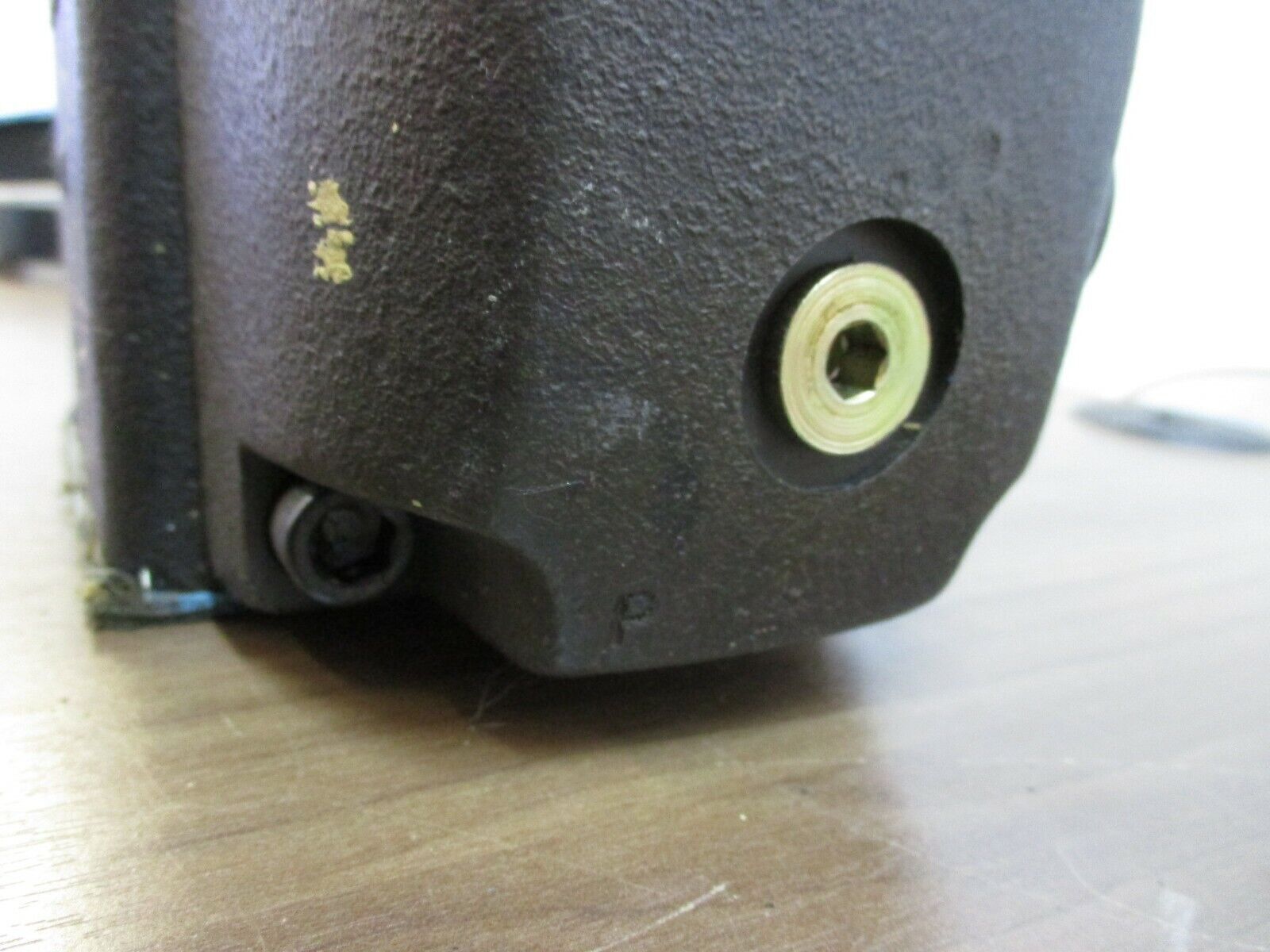 Vickers Reducing Valve XG 10 1F 30 1000 PSI Max Used