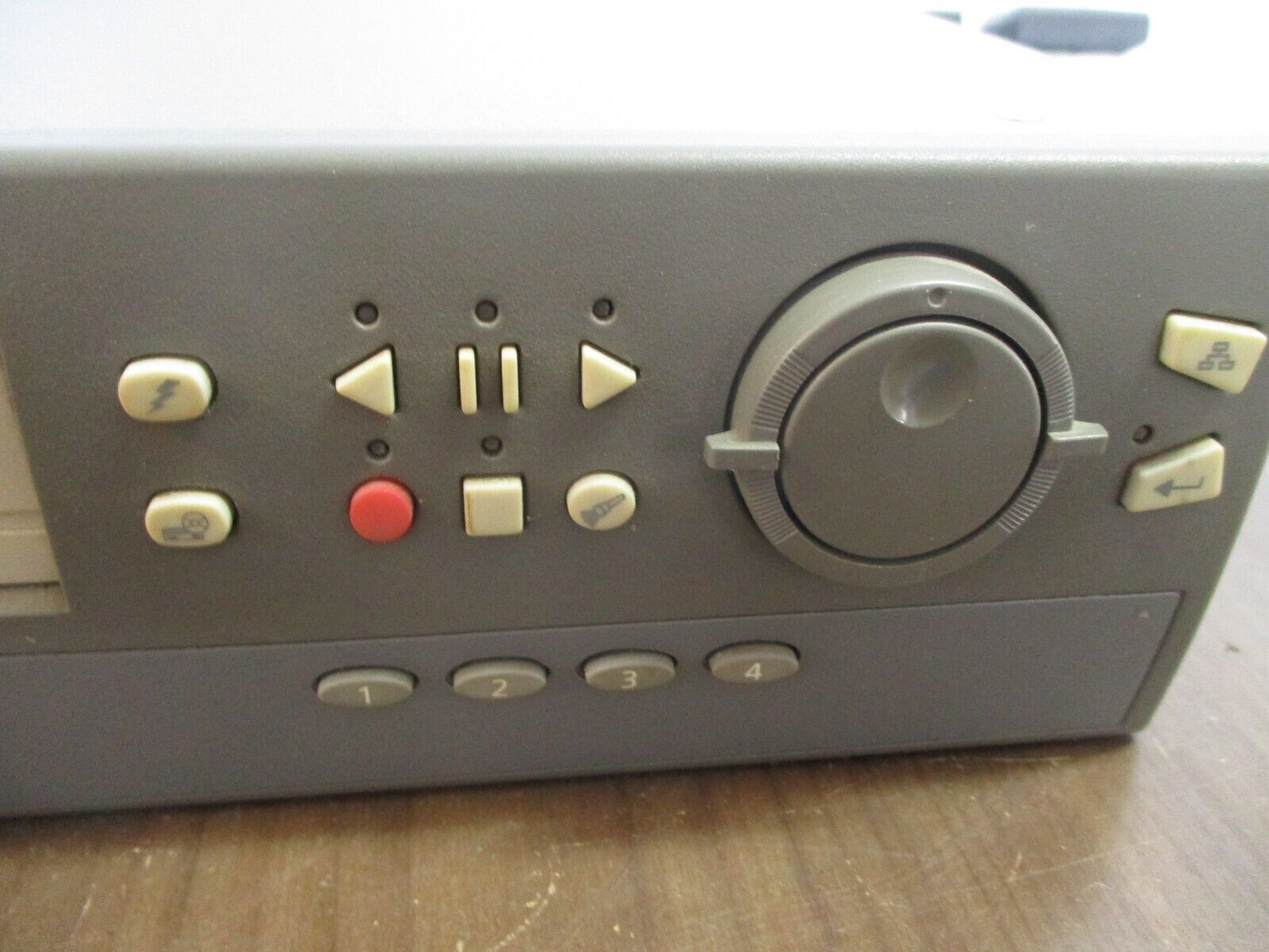 GE Interlogix Surveillance DVR SDVR-4A-160 H/W Rev: MA NTSC/PAL Used